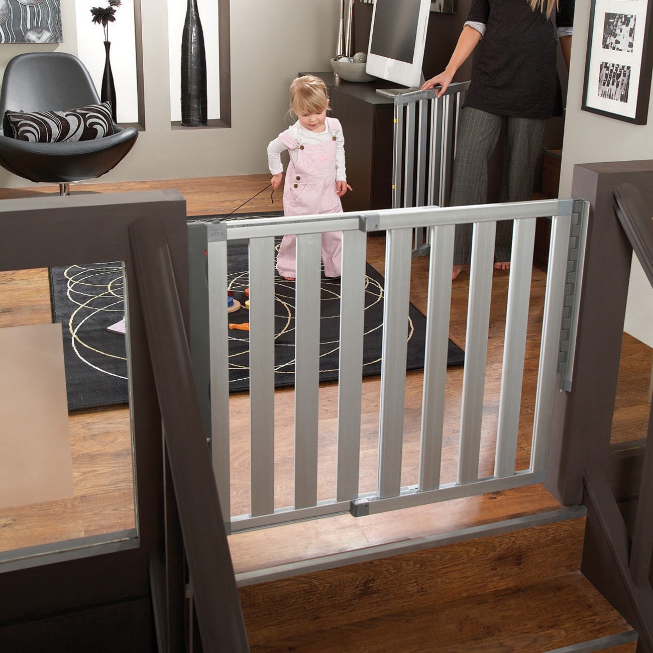 Munchkin Loft Hardware Mounted Baby Gate, Silver Aluminum, for Stairs & Doors, Extends 26.5-40, 40x30.5 Inch, Safe & Durable