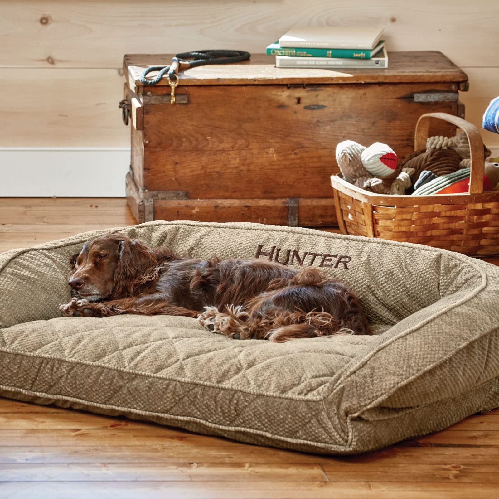 Orvis Comfortfill-Eco Bolster Dog Bed - Plush Rectangular Dog Beds With Three-Sided Bolster For Leaning, Brown Tweed - Large