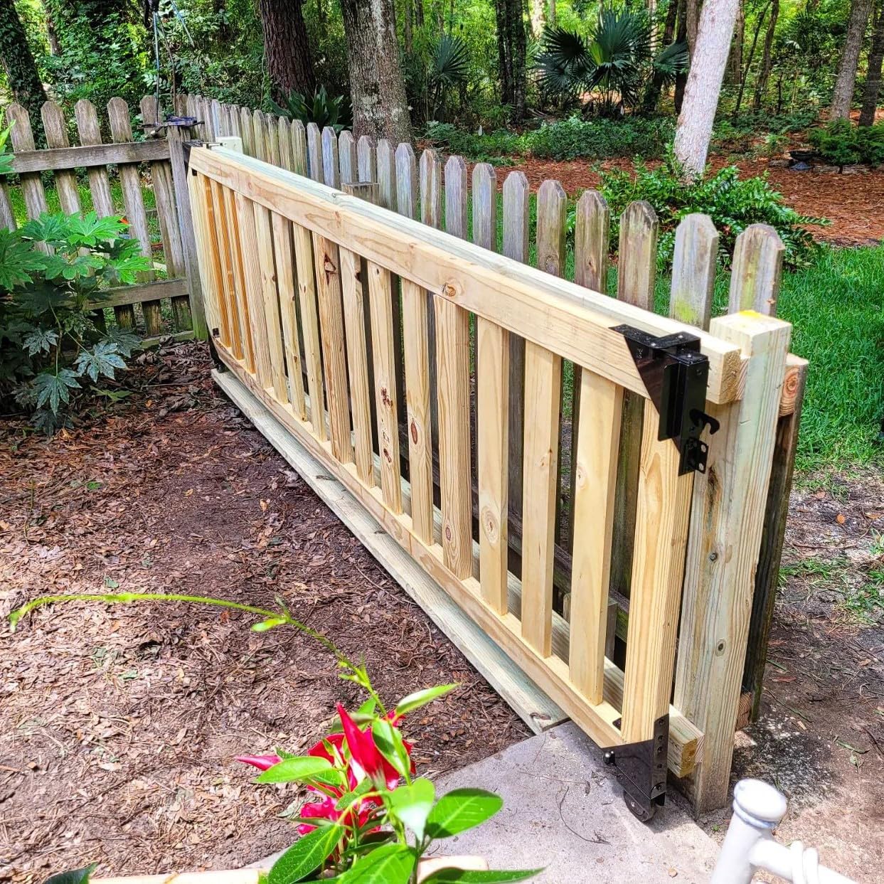 Pylex Sliding Gate Kit Model 11052, Black Steel Construction
