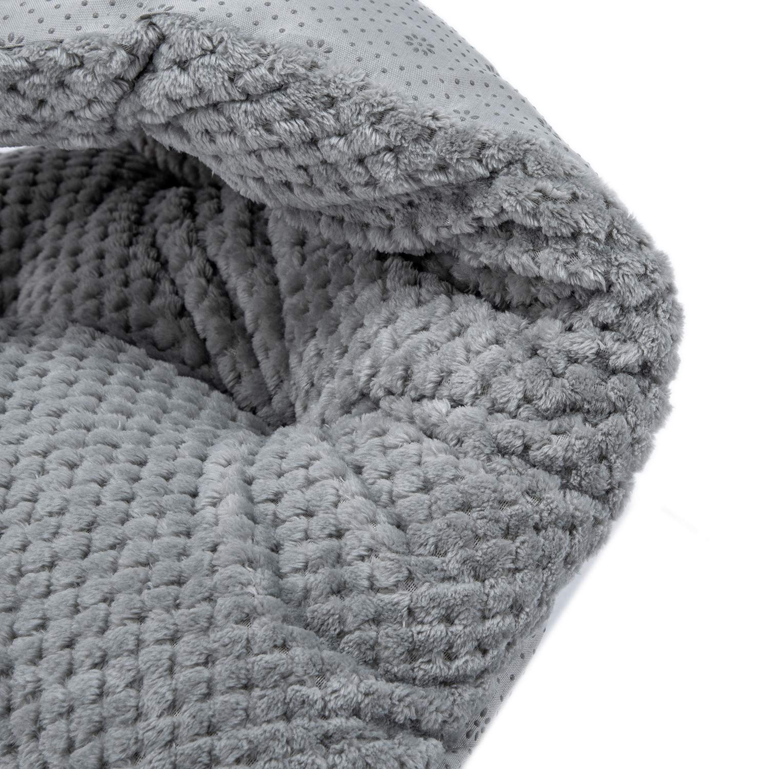 Wonder Miracle Fuzzy Deluxe Pet Beds, Super Plush Dog Or Cat Beds Ideal For Dog Crates, Machine Wash & Dryer Friendly (15' X 23', S-Grey)