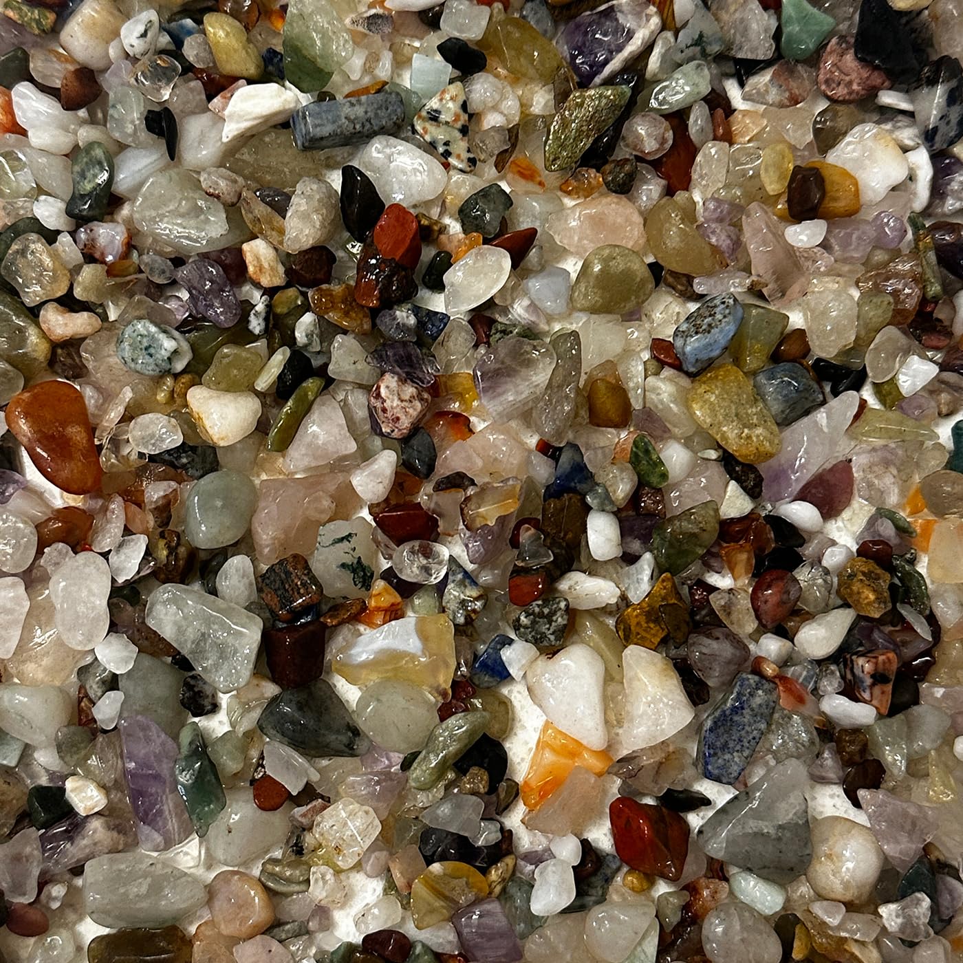 WireJewelry Gemstones of The World Chips, 1/2 Lb Mix - Polished Crystal Chips for Jewelry Making, Home Decor, Vase Filler, Reiki