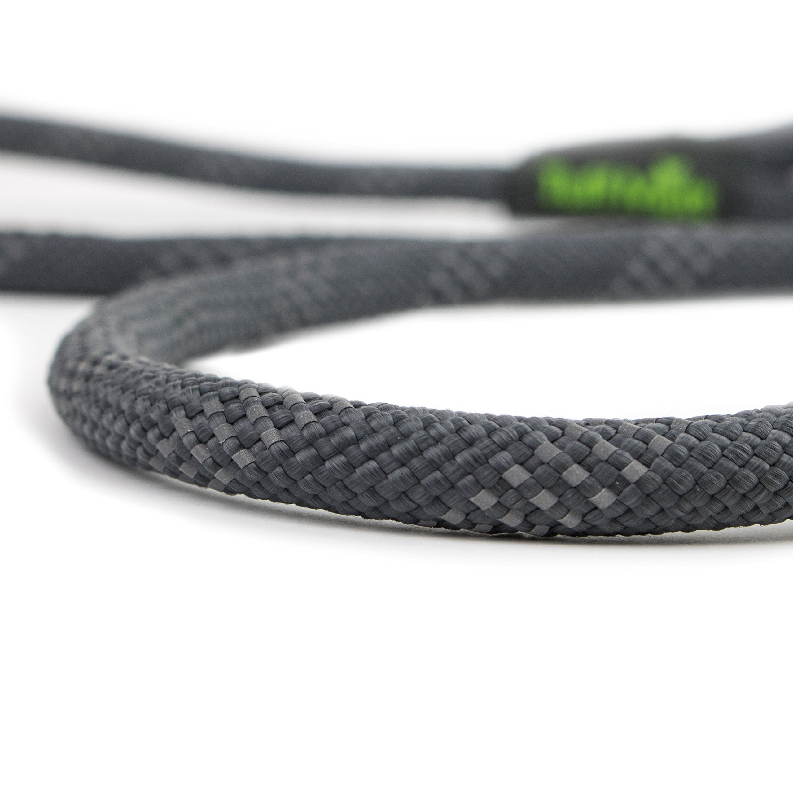 Dog Rope Leash With Lightweight Locking Swivel Carabiner, For Medium To Large Breeds, Comfortable Padded Handle, Reflective Stitching For Nighttime Safety And A Durable 5 Foot Long Lead