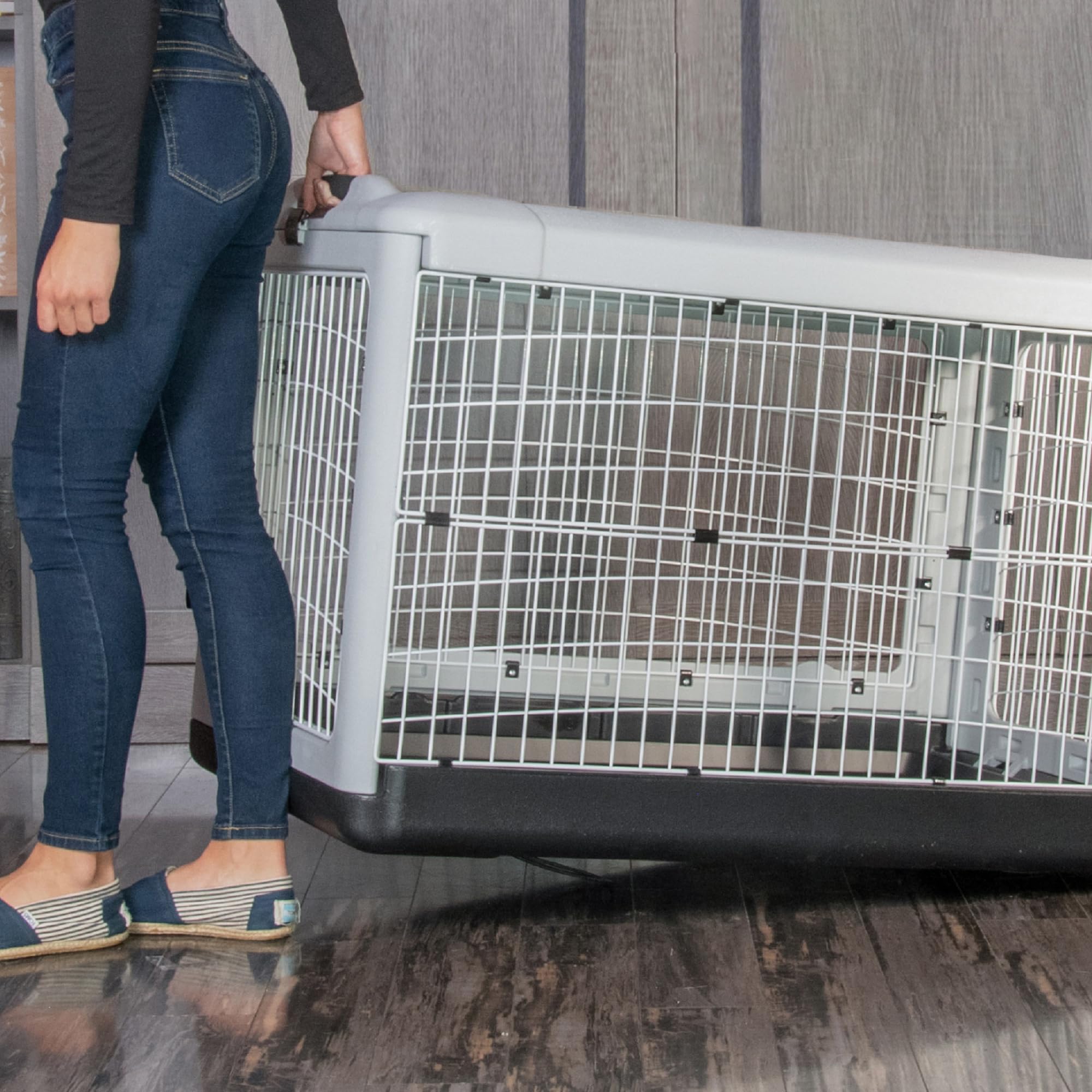 PET GEAR 4 Door Steel Crate for Dogs/Cats, 42 Inch, FOG, Model 5942TFO, Removable Tray