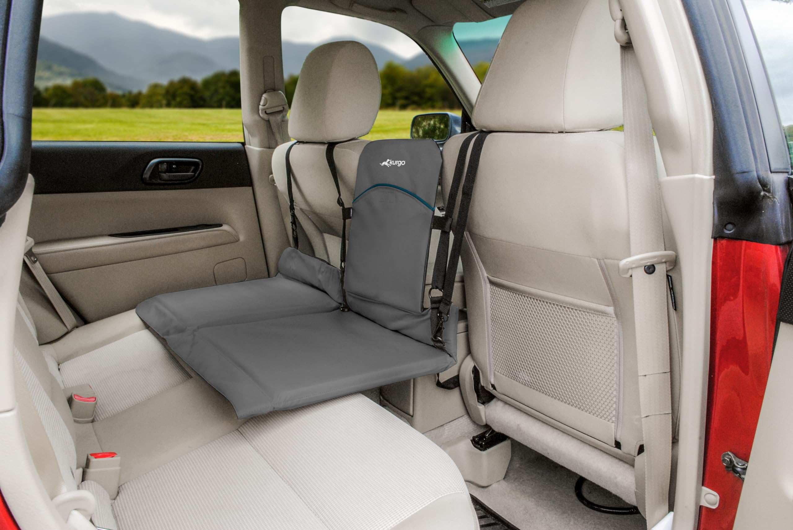 Kurgo Rover Backseat Bridge Dog Car Extender, Seat Bridge For Dogs, Padded Pet Car Barrier, Reversible, Water Resistant, Univers
