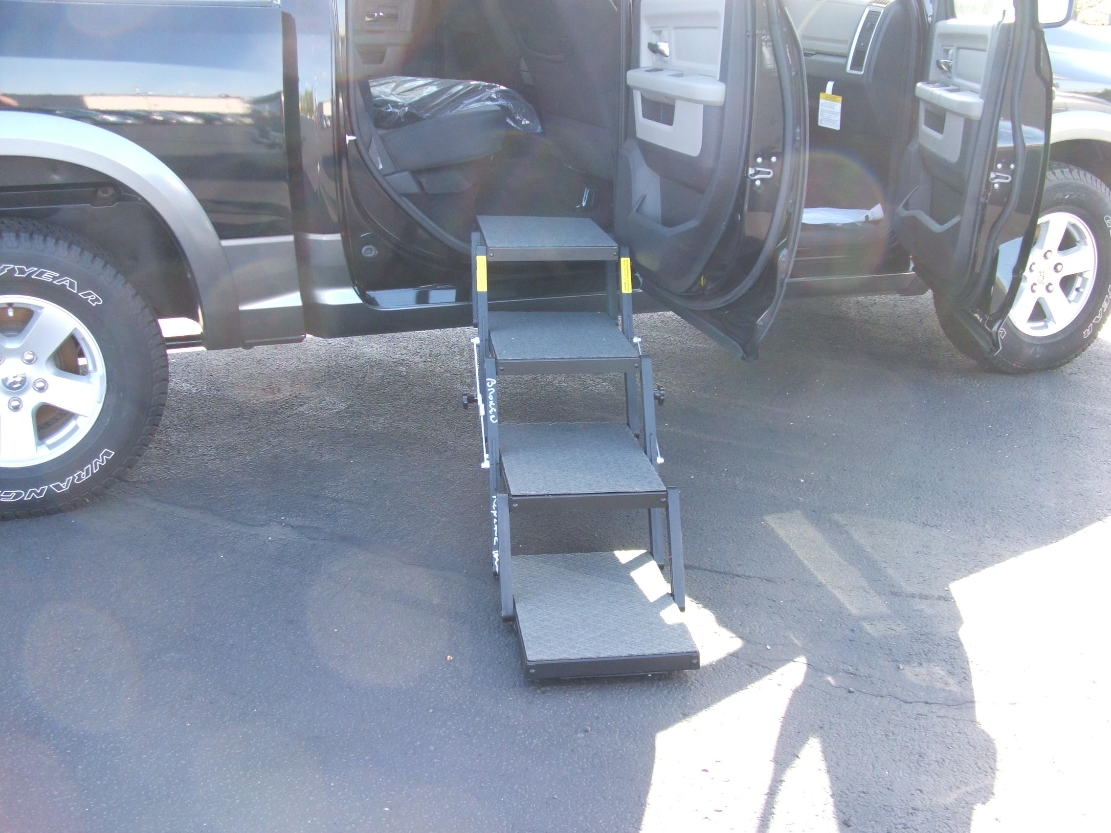 Pet Loader® Xl 18' Platform, Usa Abs, 5-Step Portable Folding Dog Steps, Made In Usa Carpeted, Great For Giant Breeds, All Dogs. Add Or Remove Steps, Safely Carries 300 Pound Pets, Lasts A Lifetime