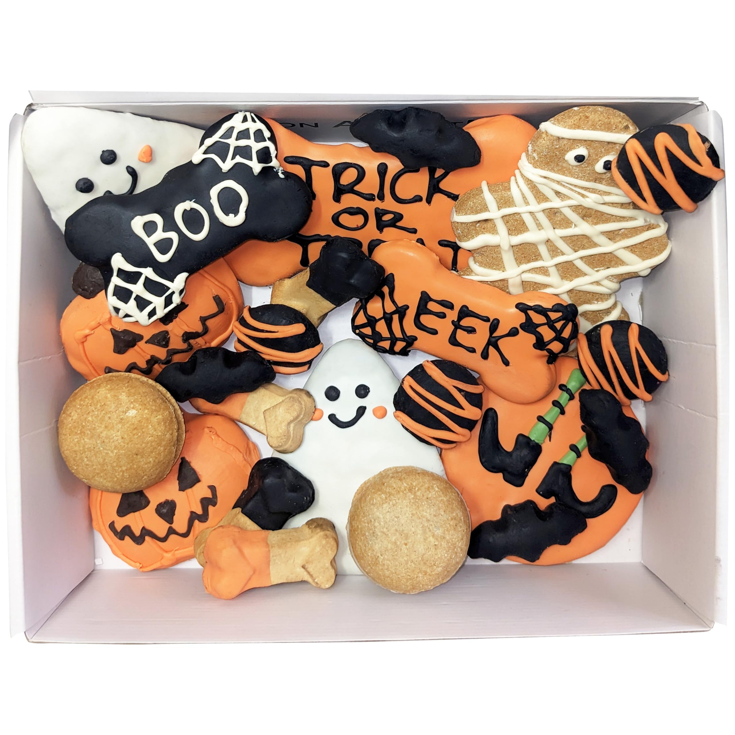 Bonne et Filou Halloween Dog Treats Gift Box Human Grade Gourmet Dog Treats 23 Luxury Spooky Dog Treats Delights with Macarons,