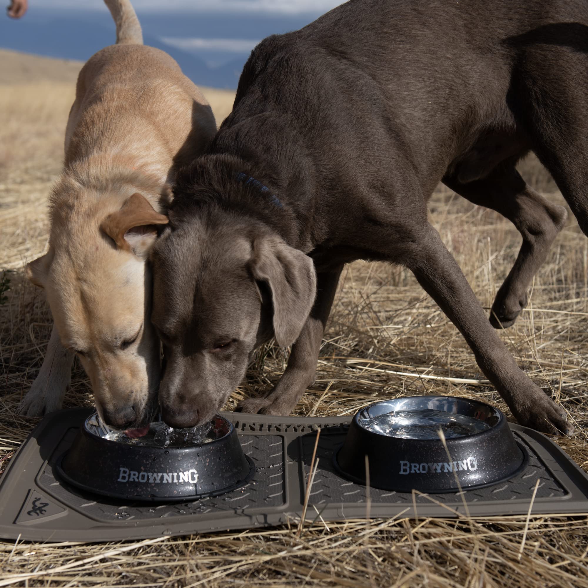 Browning Pet Dish Mat, Easy to Clean Dish Mat with Rubber Non-Skid Base, Elk Grey