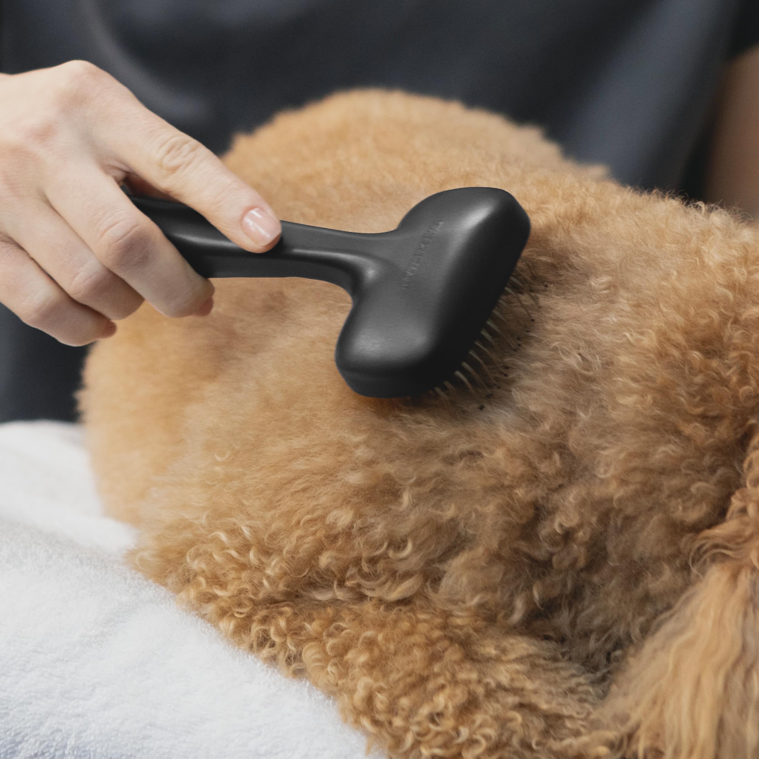 Tweezerman Dog And Cat Slicker Brush For Small Pets, Grooming Brush With Coated Bristles To Prevent Scratching And Ergonomic Han