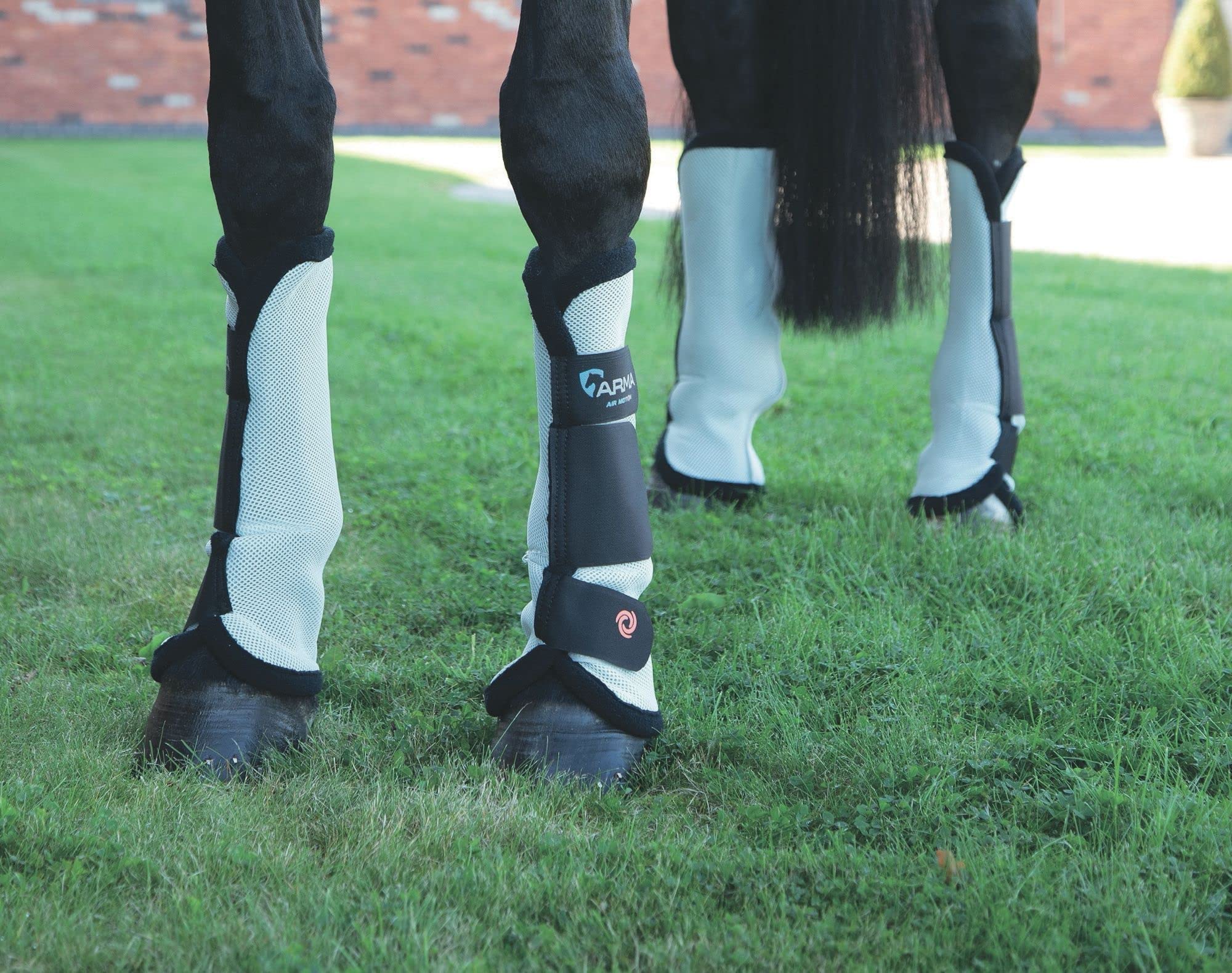 Shires Equestrian Horse Airflow Turnout Socks Black Full