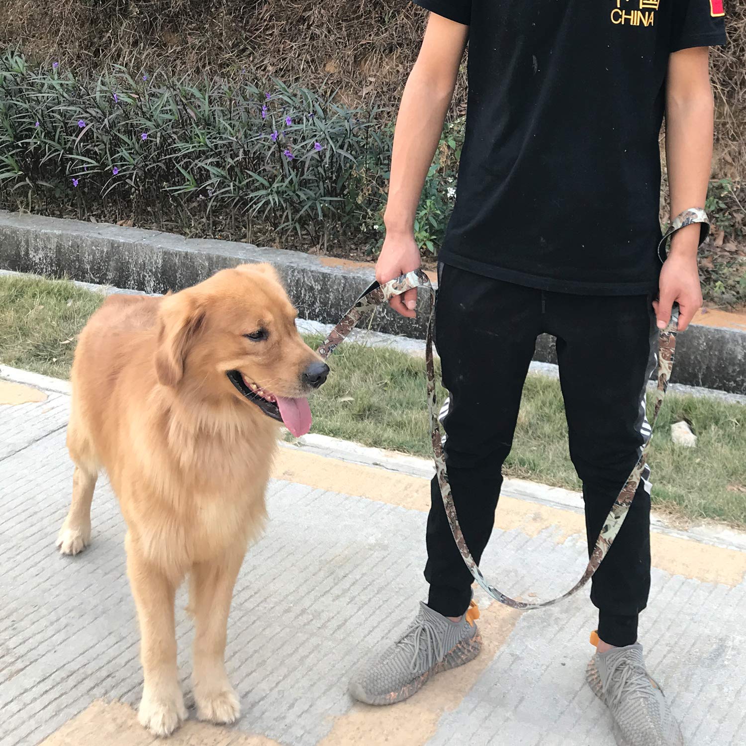 Hyhug Pets 6Ft Dog Leash,Soft Lined Double Handles, For Medium Large Giant Breeds Dogs Daily Use Walking And Professional Training. (Large, Forest Camo)