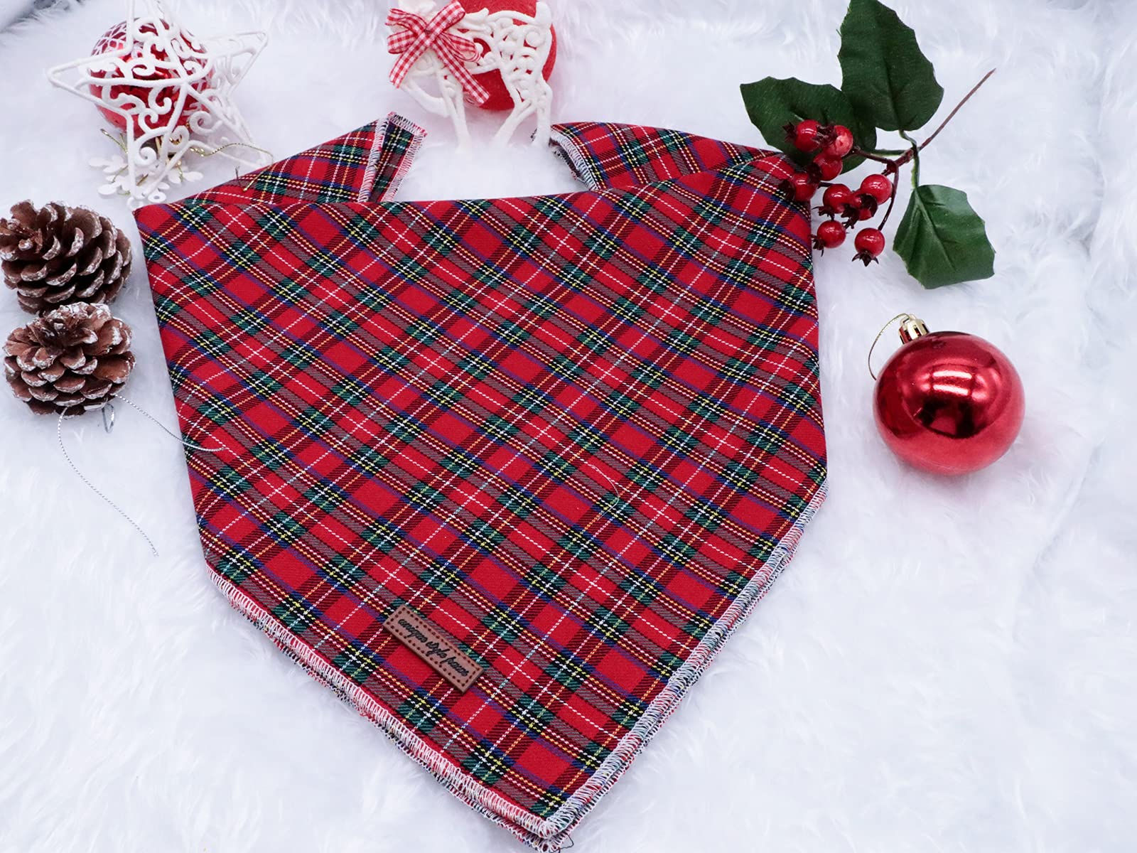 Unique Style Paws Dog Bandana, 1Pc Washable Square Christmas Dog Scarfs For Small Medium Large Dogs Adjustable Dogs Bib Scarfs F