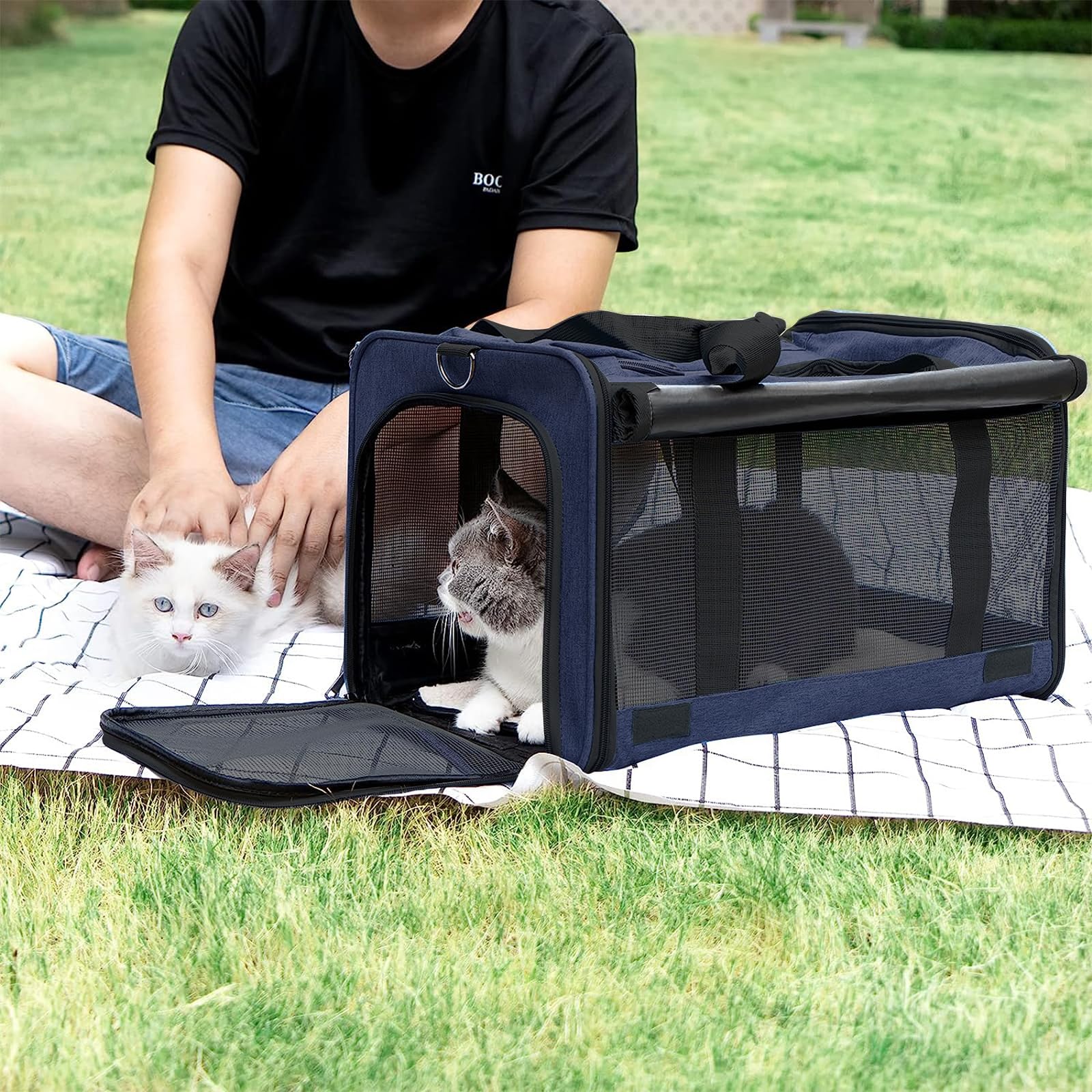 Gapzer Medium Cat Carrier For Large Cat 15 Lbs+ Soft Pet Carrier Small Puppy/Ventilated 2 Kittens Car Travel Bag Case/Comfy Big Cat 25 Pounds/Soft-Sided Mesh Cat Products Dark Blue
