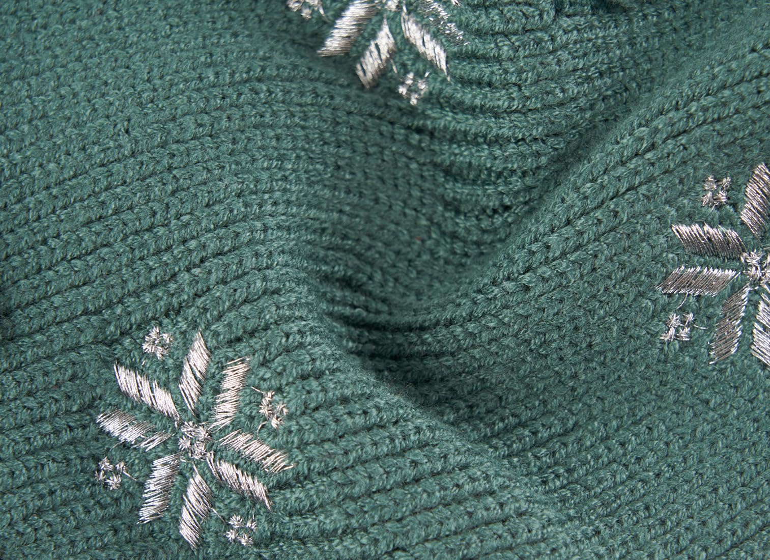 Green Embroidery Snowflake Chihuahua Clothes, Holiday Festive Christmas Dog Sweater Dress For Girl Puppy, Plaid Cat Outfit, X-Small (Xs) Size Back Length 9'