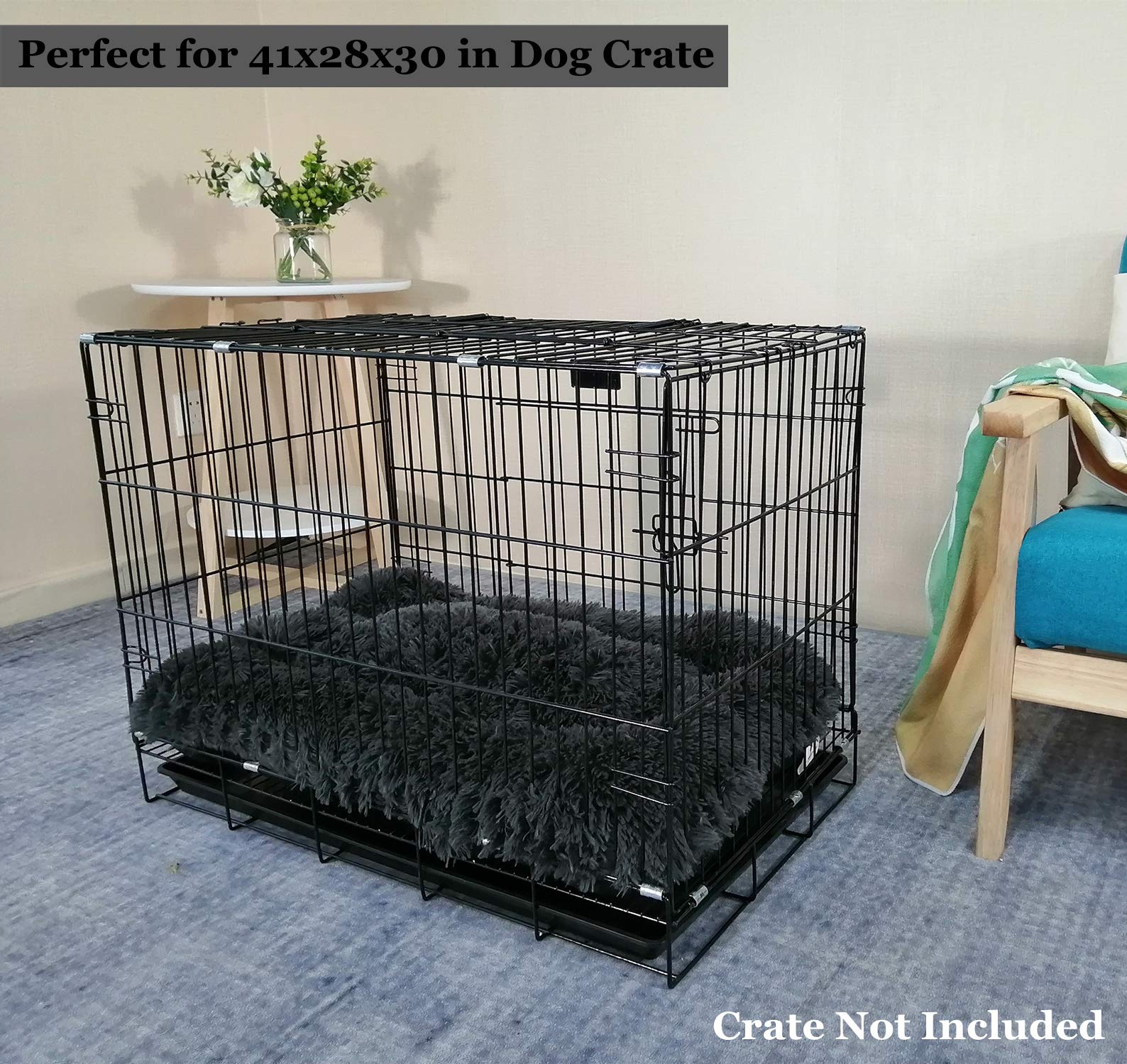 Coohom Deluxe Plush Dog Bed - Anti-Slip Washable Cushion for X-Large Dogs, Black, Model CHDB22XLDG