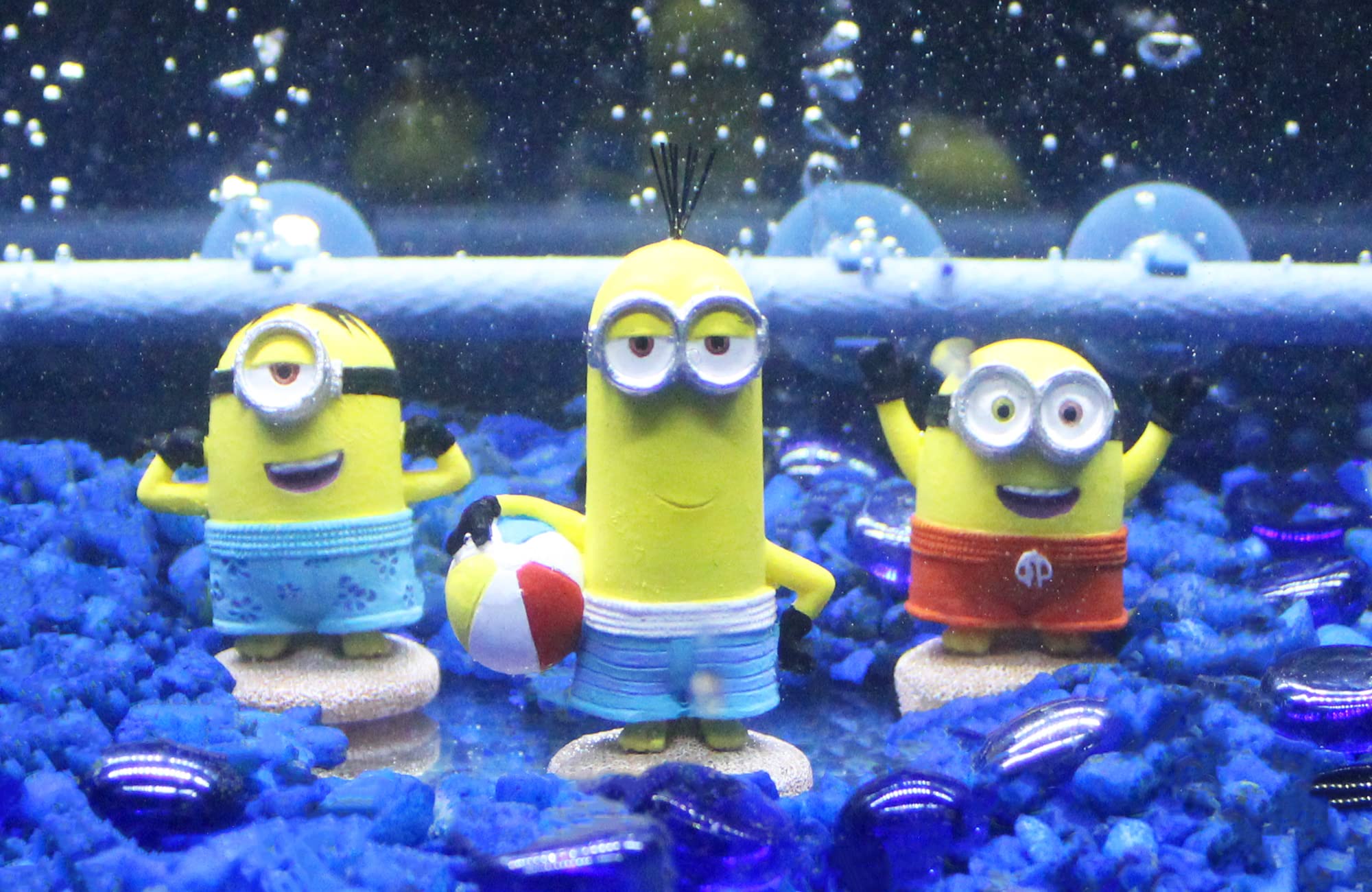 Penn-Plax Minions Officially Licensed 3-Piece Aquarium Ornament Bundle - Includes Kevin, Stuart, and Bob - Beach Themed - Small