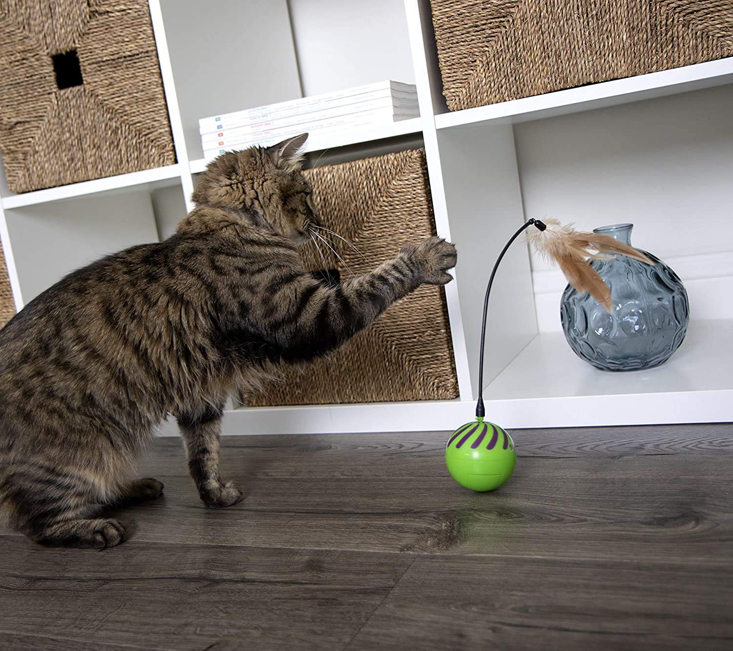 Smartkat Feather Whirl Electronic Motion Wand Cat Toys, Includes , Battery Powered- Green, Pack Of 2 + Replacement Wands