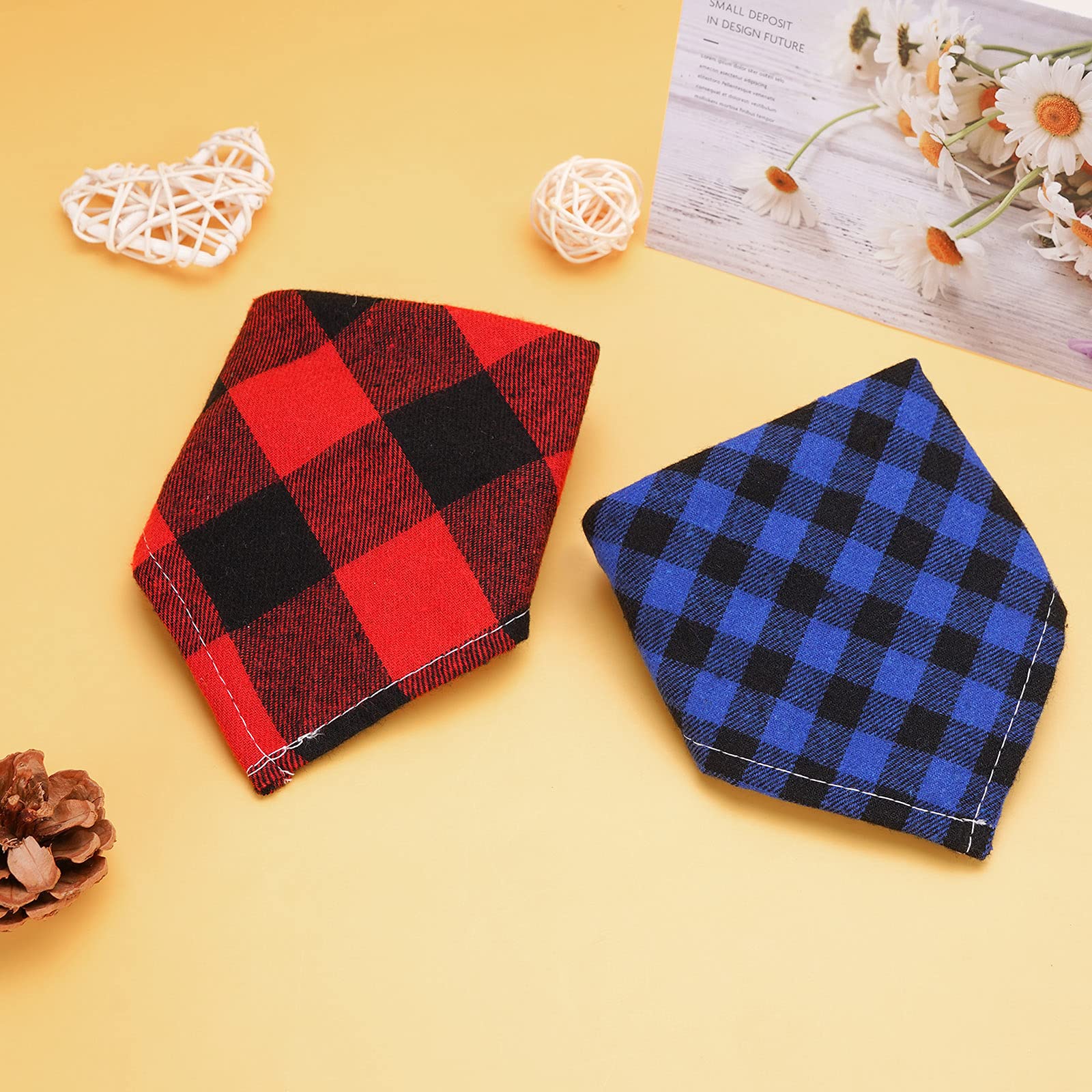 Segarty Dog Bandanas, 30 Pack 22.8'X15.7' Pet Scarf Triangle Plaid Bibs Accessories Bulk For Medium Small Dogs Cats Large Puppy Dogs, Washable Adjustable Reversible Boy Pets Birthday Kerchief