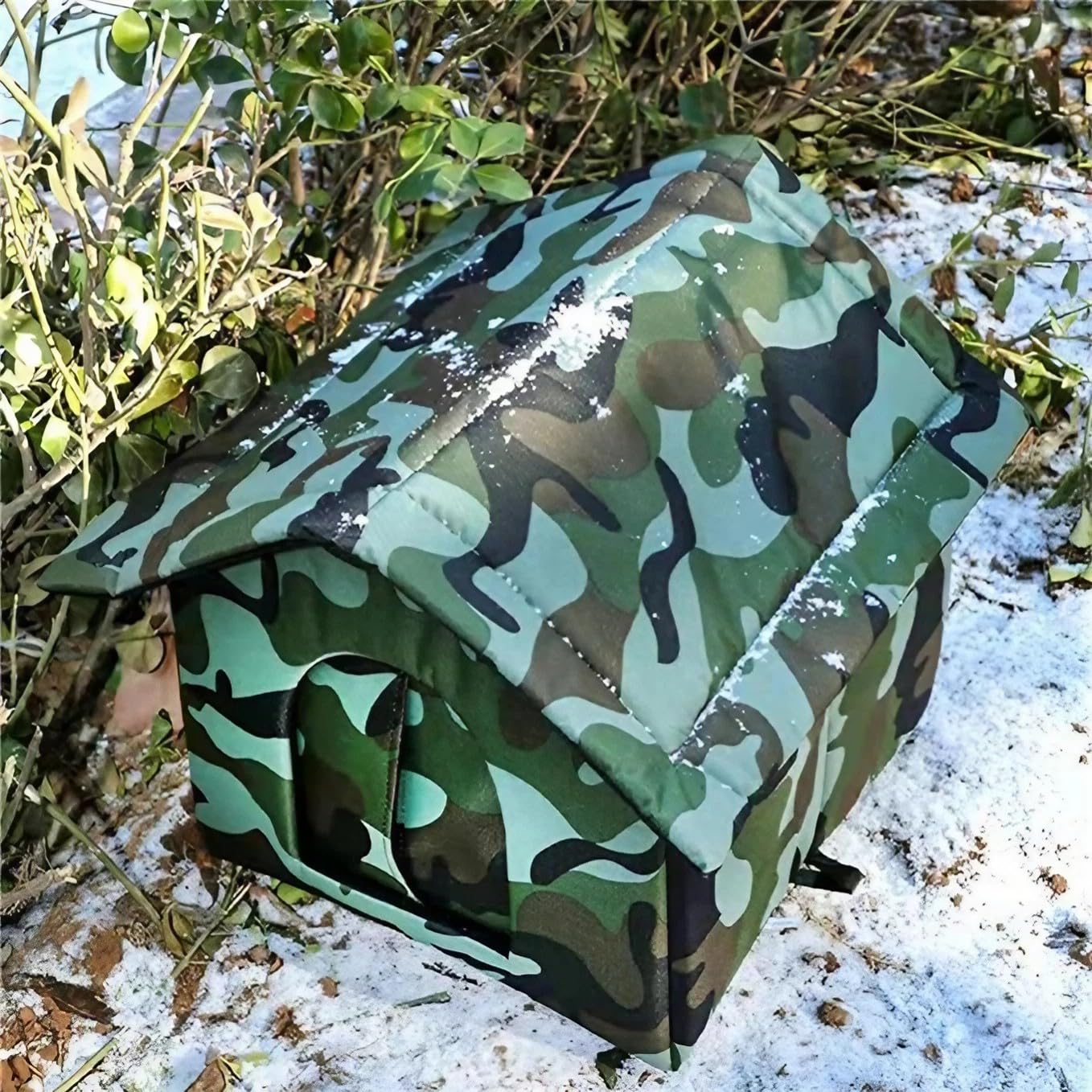 Chris Good Feral Cat House, Cat House Outdoor, Waterproof Shelter For Stray Cats, Weatherproof For Winter (Camo, Medium)