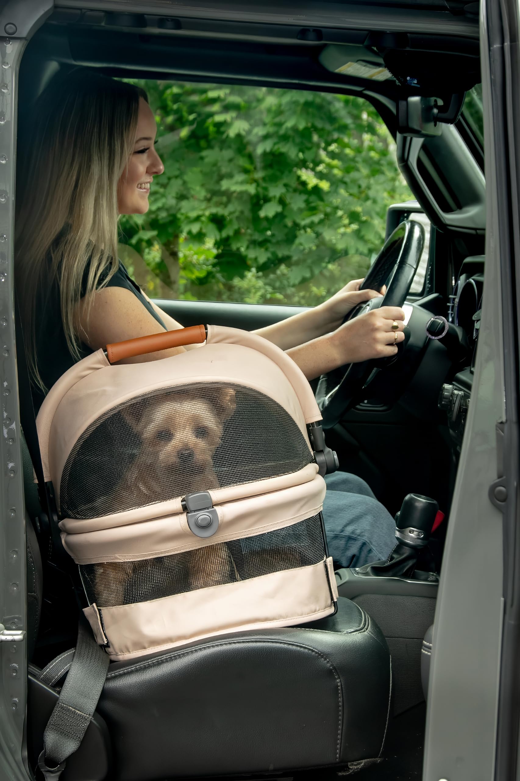 Pet Gear No-Zip View 360 Ultra Lite Pet Safety Carrier & Car Seat For Small Dogs & Cats Push Button Entry, 15'', Sand,View 360 U