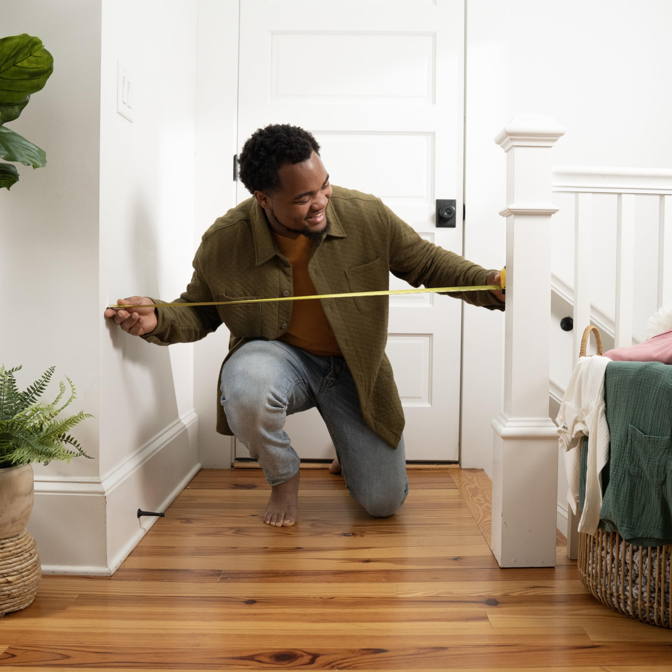 Summer Infant Banister To Banister Gate Mounting Kit - Fits Round Or Square Banisters, Accommodates Most Hardware & Pressure Mount Baby Gates Up To 37” Tall, Gate Sold Separately