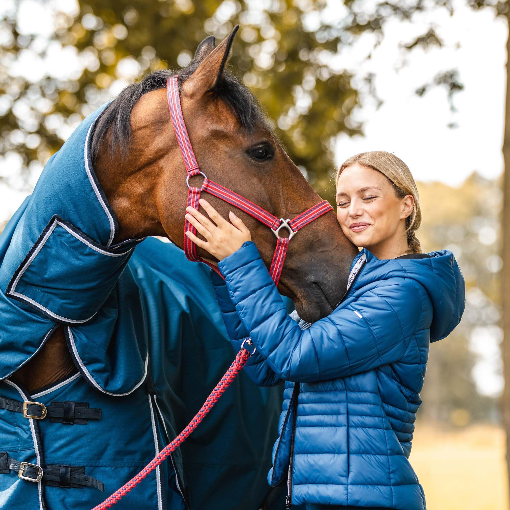 Horze Glasgow Medium Weight Waterproof Combo Turnout Winter Horse Blanket With Neck Cover (150G Fill) - Dark Blue - 72 In
