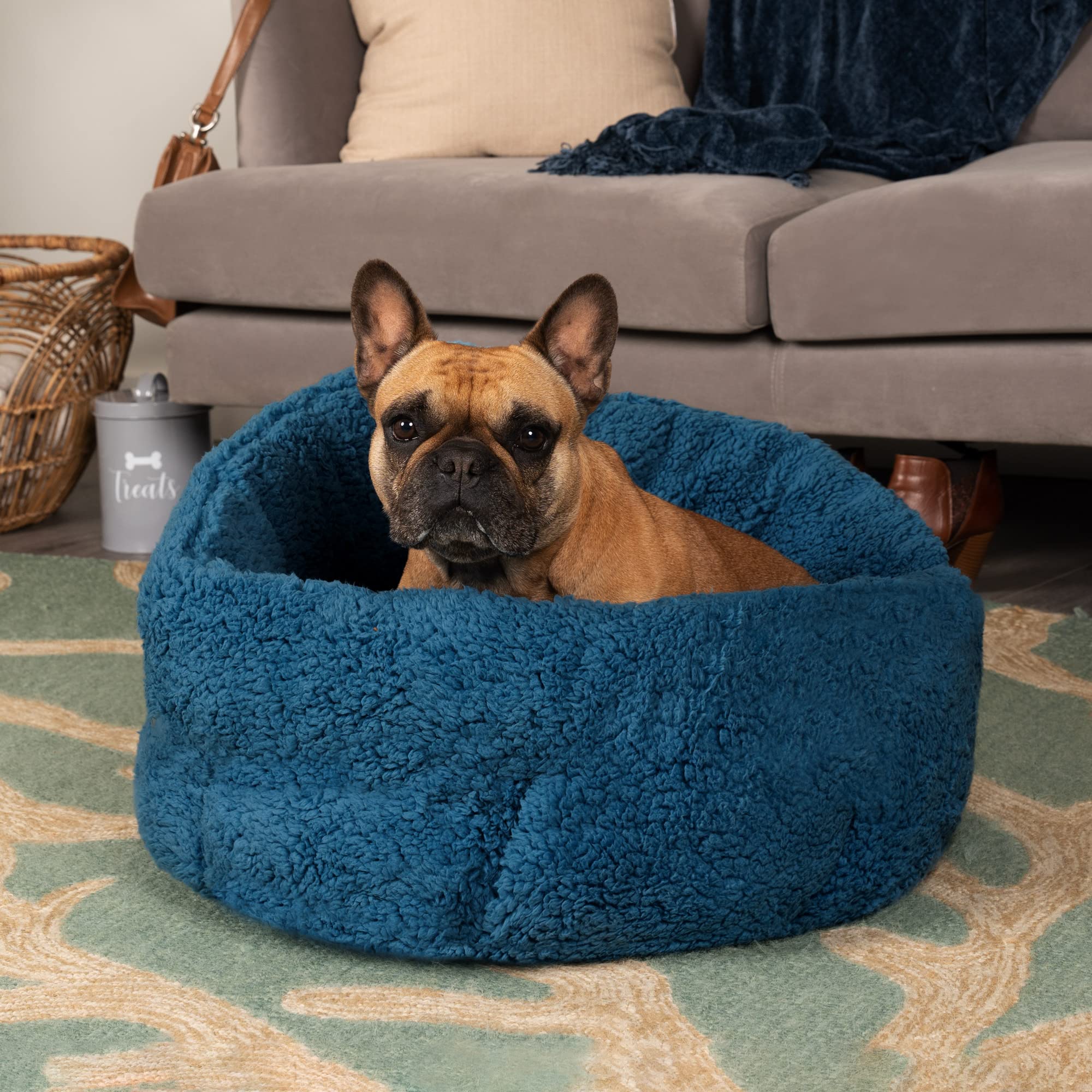 Furhaven 23 Round Self-Warming Pet Bed for Indoor Cats & Medium/Small Dogs, 100% Washable, For Pets Up to 45 lbs - Hi Lo Snuggle