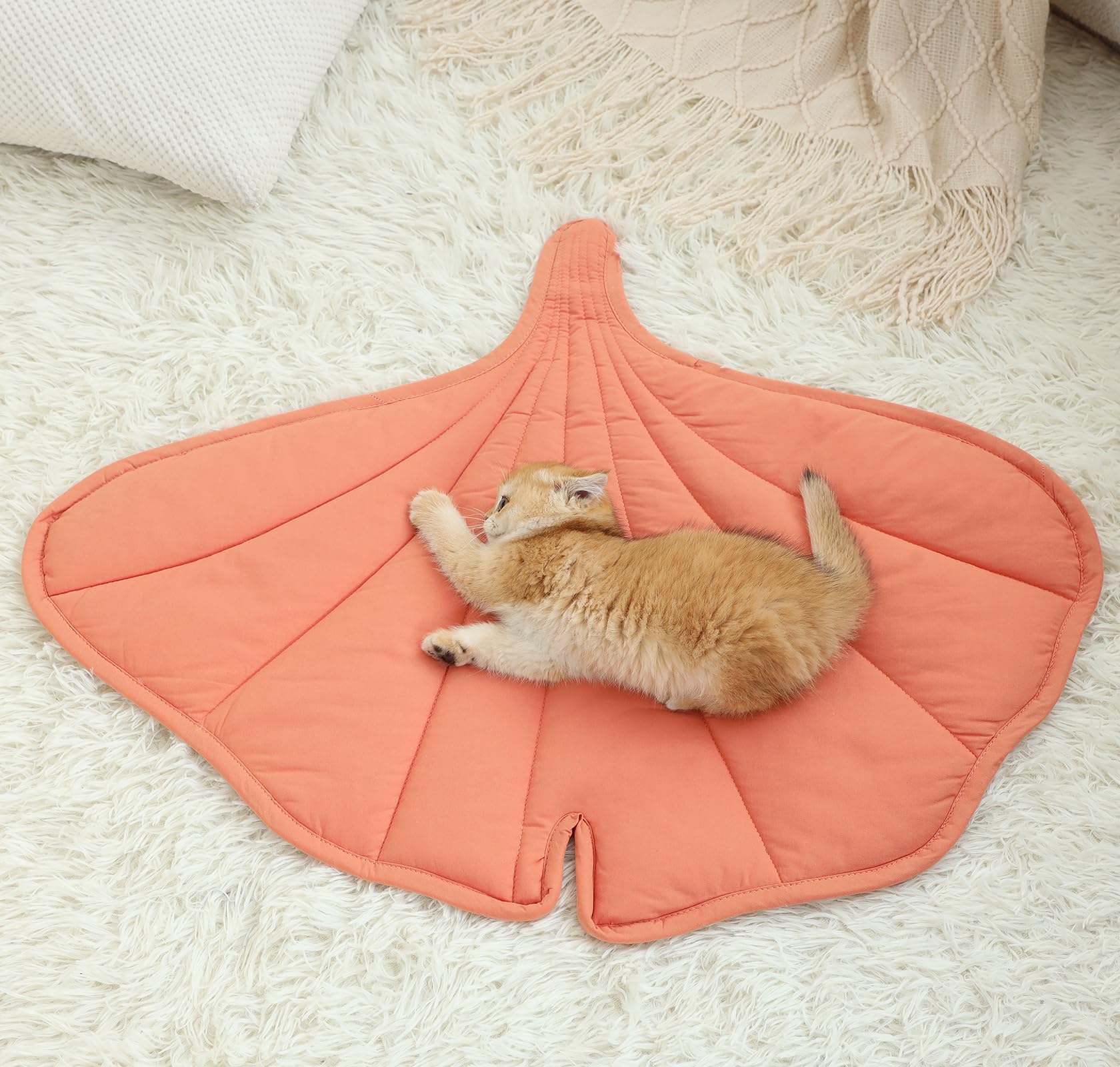 31 X 25 Inch Leaf Shaped Cotton Cat Bed Pad, Warming Cat Mat, Pet Warming Pad For Cats, Warmer Mat For Feral And Indoor Cats, 20