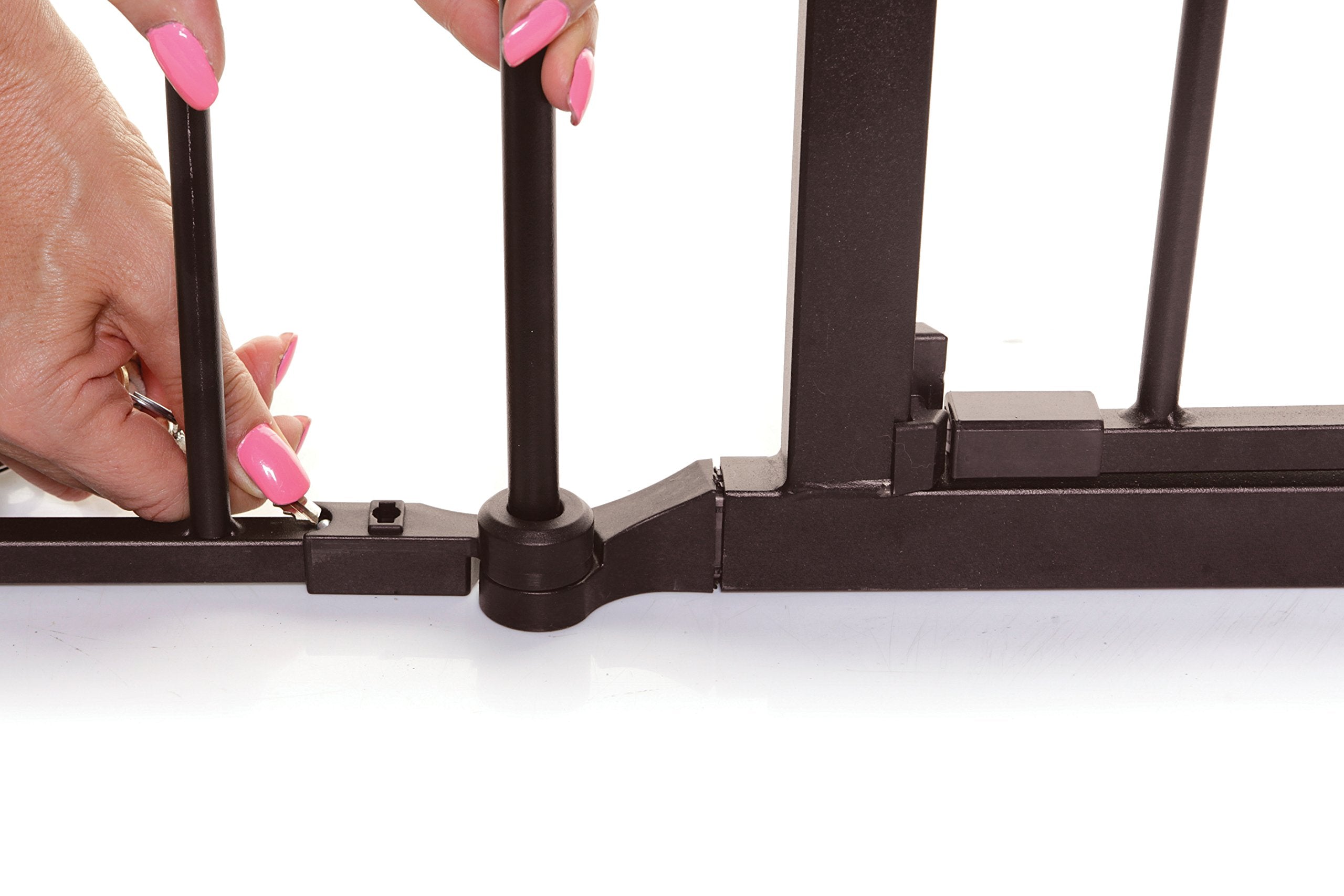 Dreambaby Mayfair/Newport Baby Safety Gate Extension - 24 inches Wide - Brown