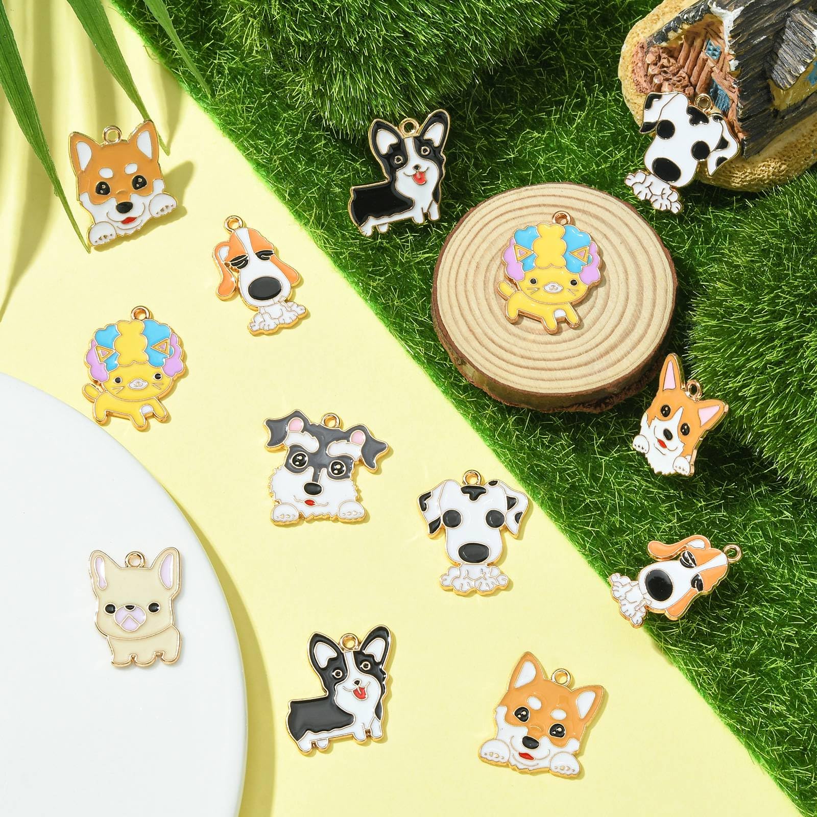 Danlingjewelry 16Pcs 8 Styles Enamel Dog Charms Cute Dog Head Charms Animal Pet Puppy Pendants For Diy Necklace Jewelry Making