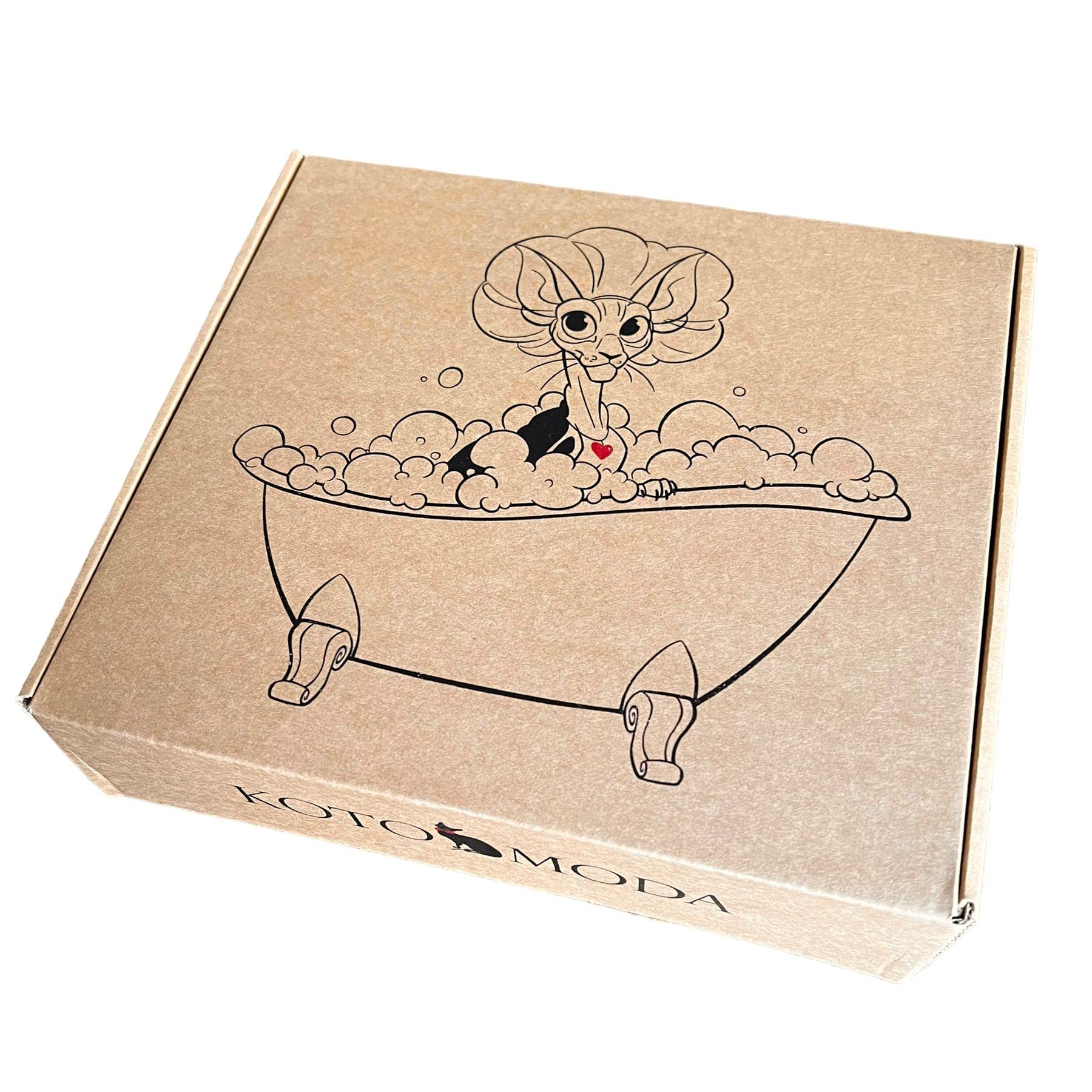 Kotomoda Bath Shower Spa Set For Sphynx And Other Naked Pets Shampoo 120 Ml With Foam Generator, Shower Caps In The Tin Box, Bat