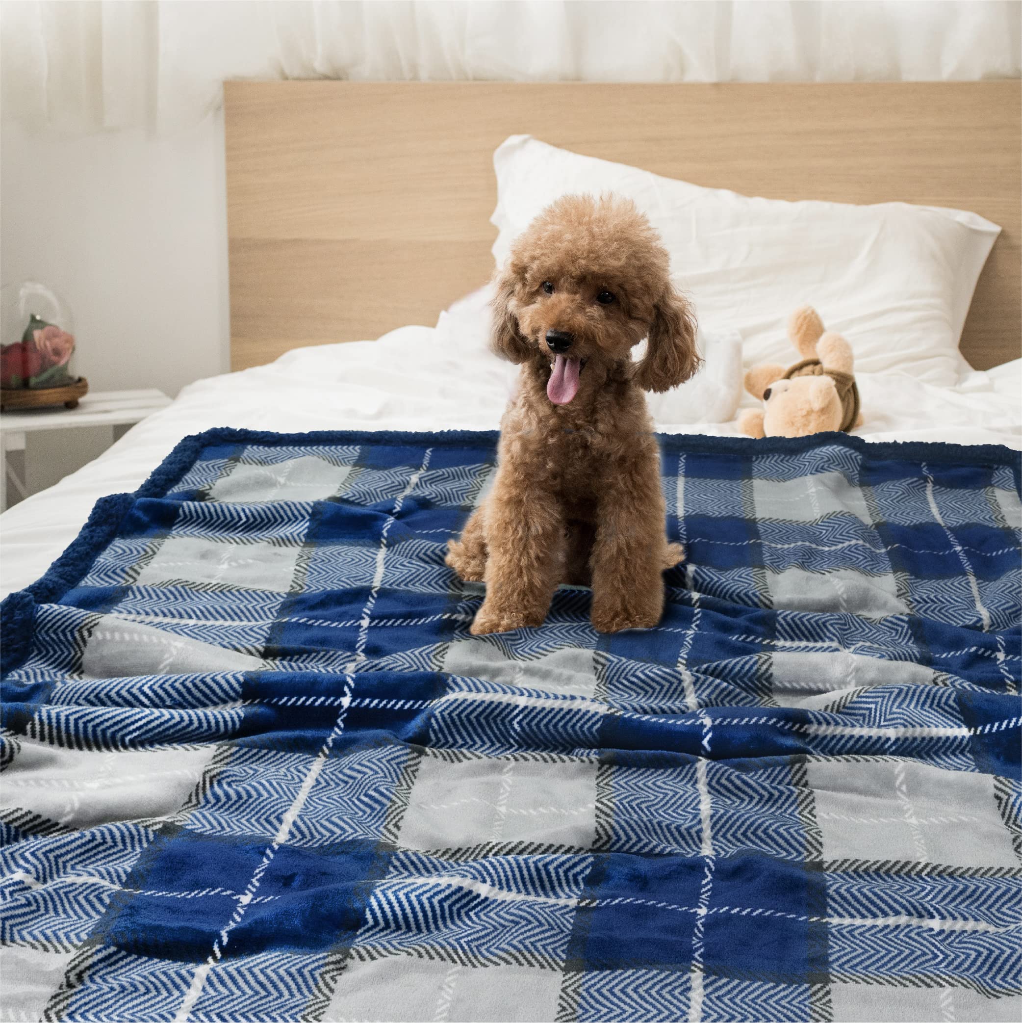 Petami Dog Blanket For Bed, Xl Pet Blanket Large Dogs, Fleece Furniture Couch Cover Protector Sofa Car Crate Kennel, Soft Sherpa Cat Throw Plush Reversible Washable, Twin 60X80 Plaid Navy Blue