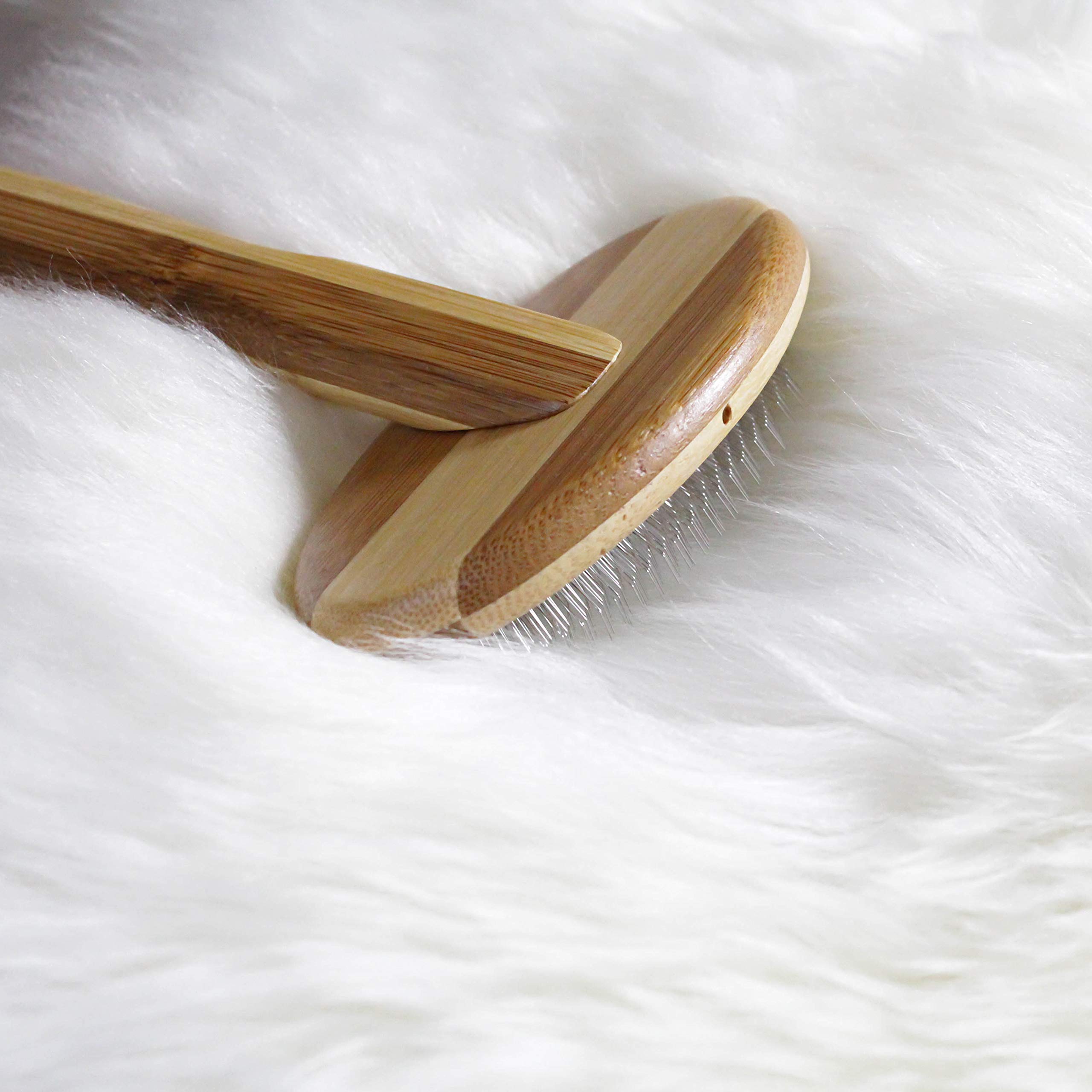 Outlavish Sheepskin Wool Wire Brush Rug Cleaner Bamboo Slicker Carding, Unmats Fur & Restores Like New, Longer Prongs, Stronger