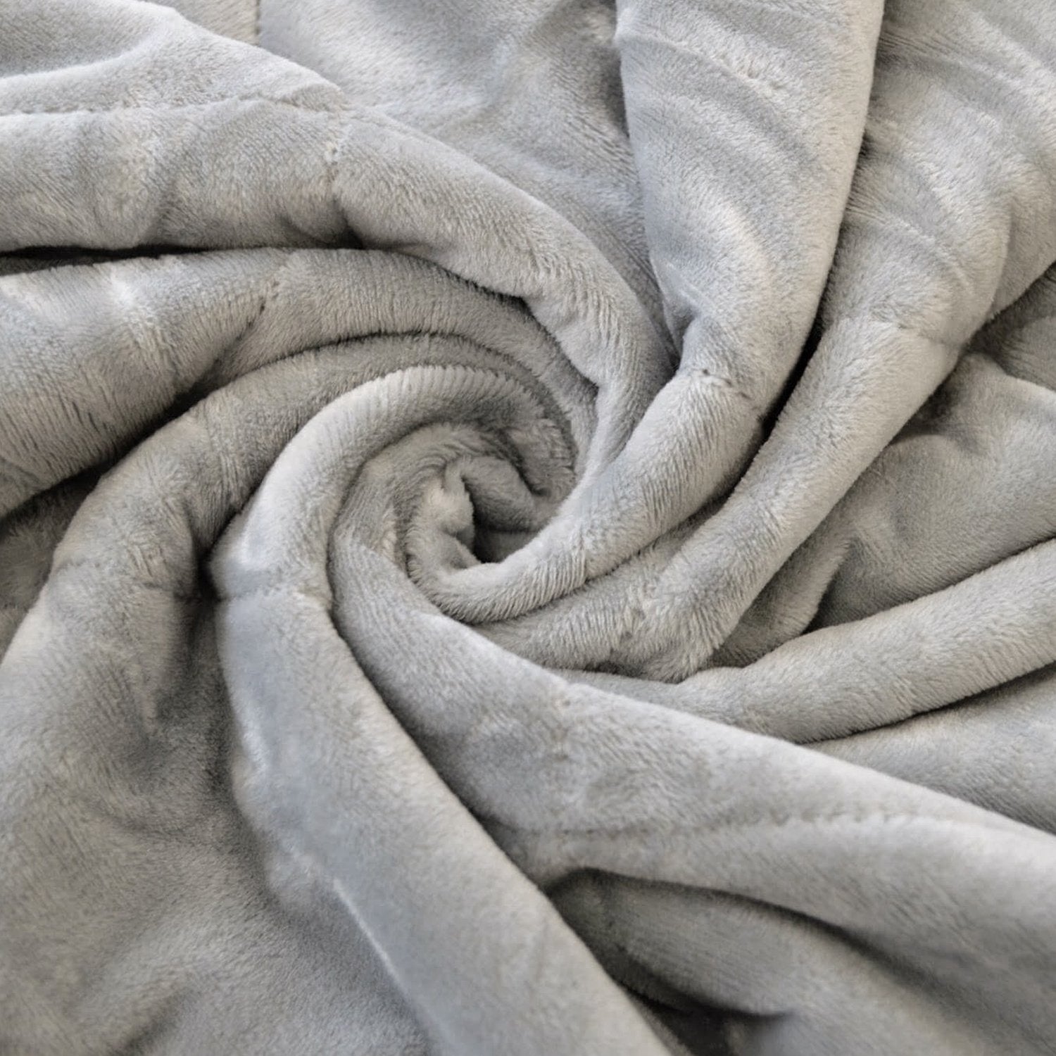 Petfusion Premium Plus Quilted Pet Blanket Blanket, Multiple Sizes For Dogs & Cats. [Light Inner Fill 70Gsm, Reversible Gray Mic