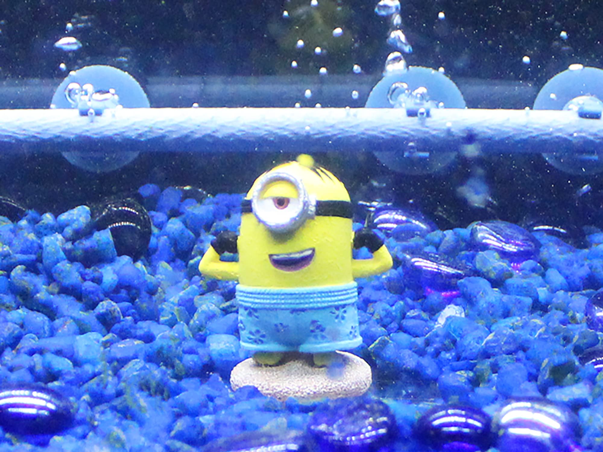 Penn-Plax Minions Officially Licensed 3-Piece Aquarium Ornament Bundle - Includes Kevin, Stuart, and Bob - Beach Themed - Small