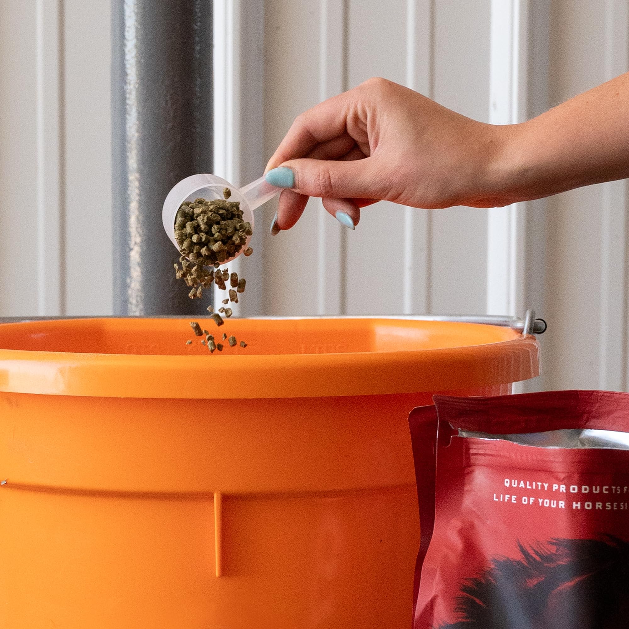 Formula 707 MultiFly Feed-Thru Fly Control Pellets for Horses - Palatable & Safe Fly Population Reduction (5 lb Bag - 91 Serving