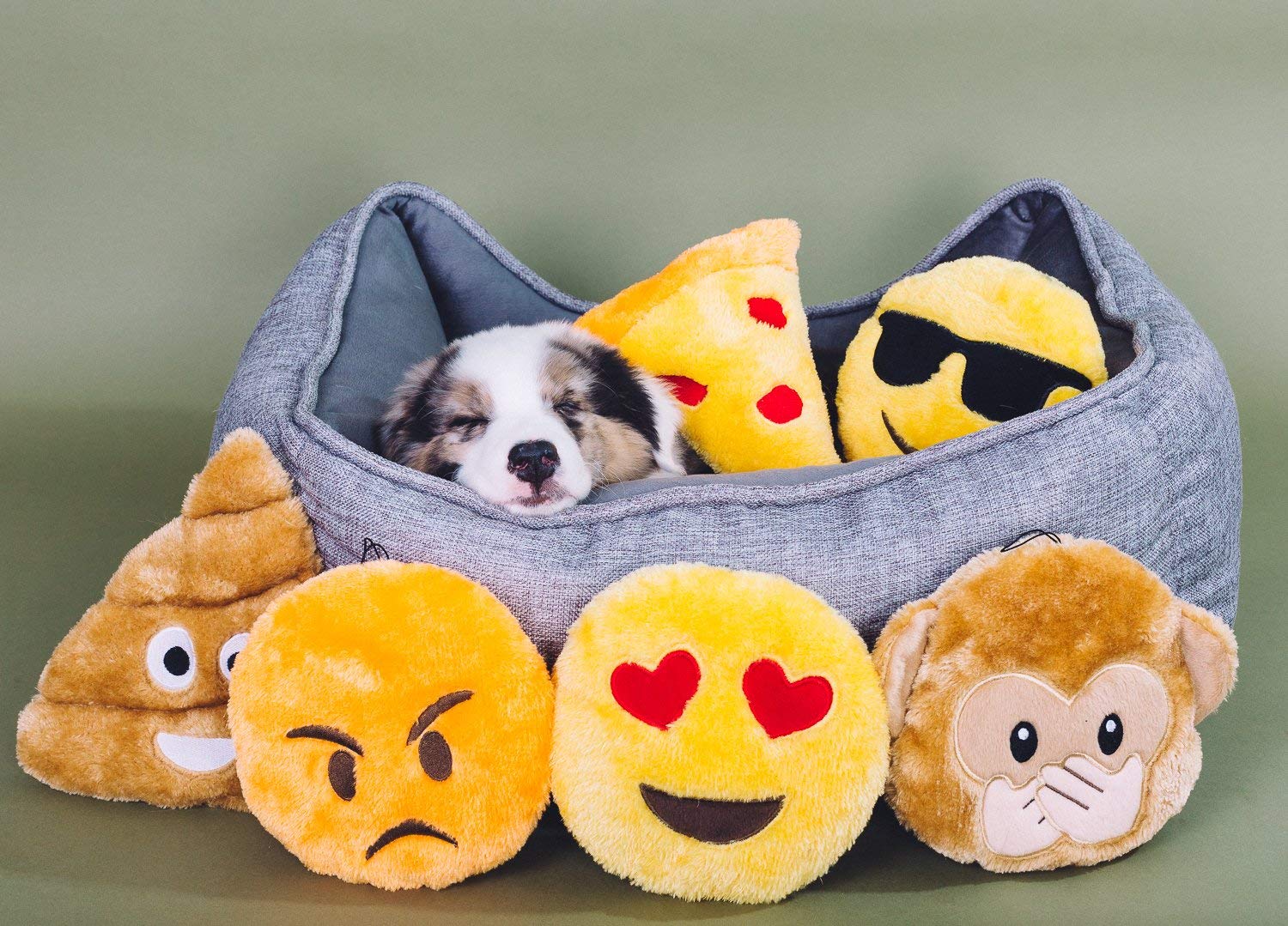ZippyPaws Squeakie Emojiz Pizza Slice Dog Toy - Plush, 7x7x2 inches, Yellow/Red, Model ZP279