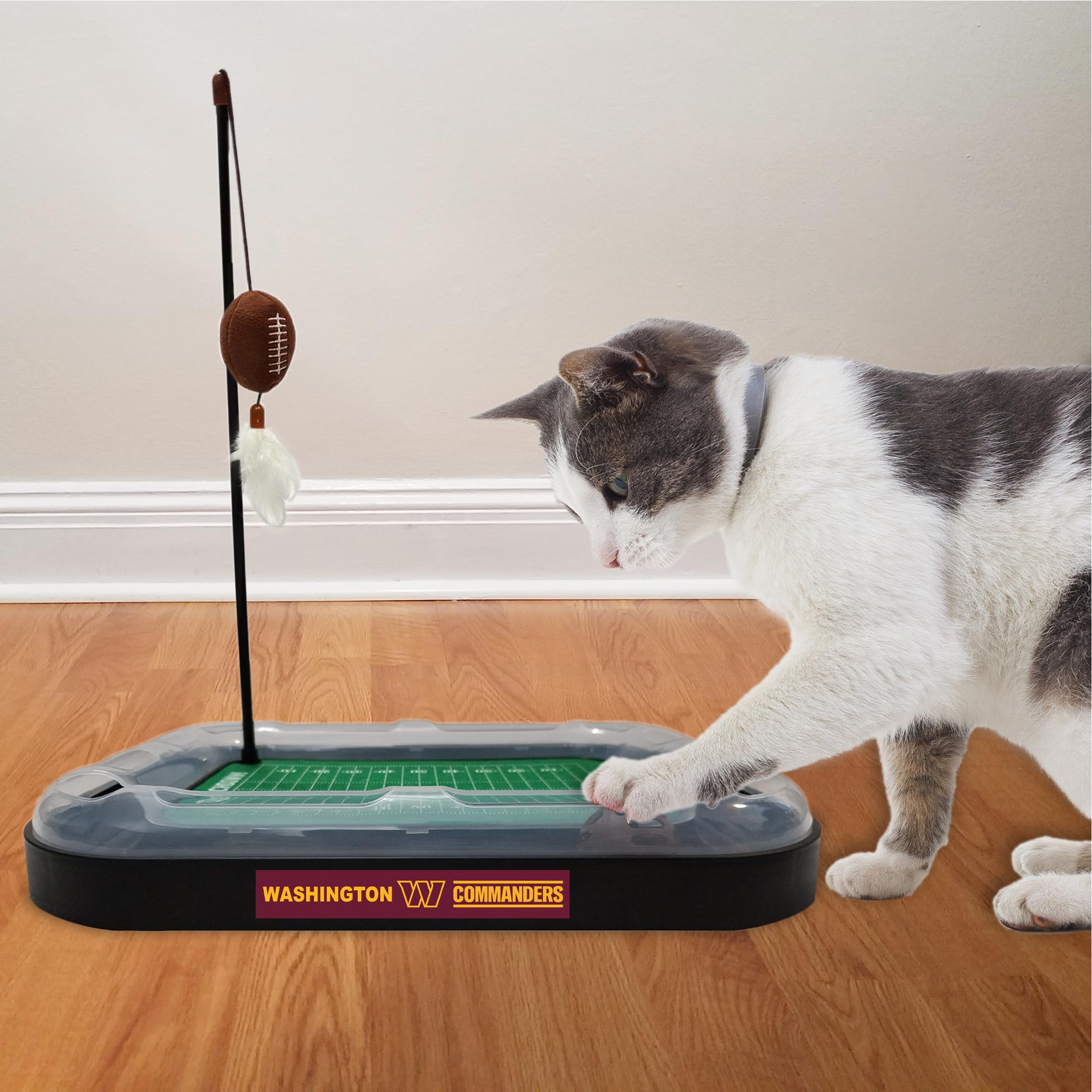 Pets First Washington Commanders Cat Scratcher