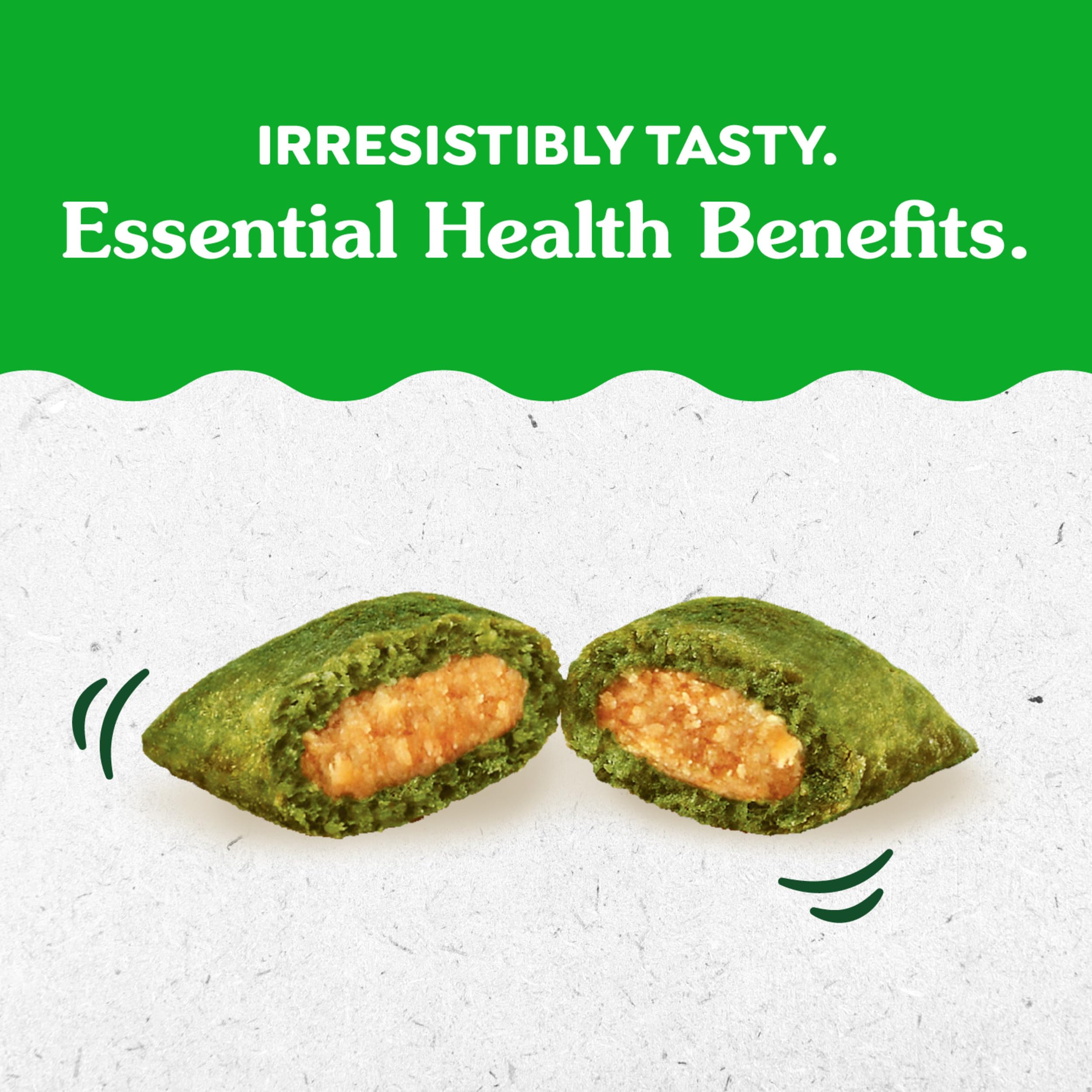 Greenies Smartbites Immune Support Crunchy & Soft Dog Treats, Chicken Flavor, 8 oz. Pack