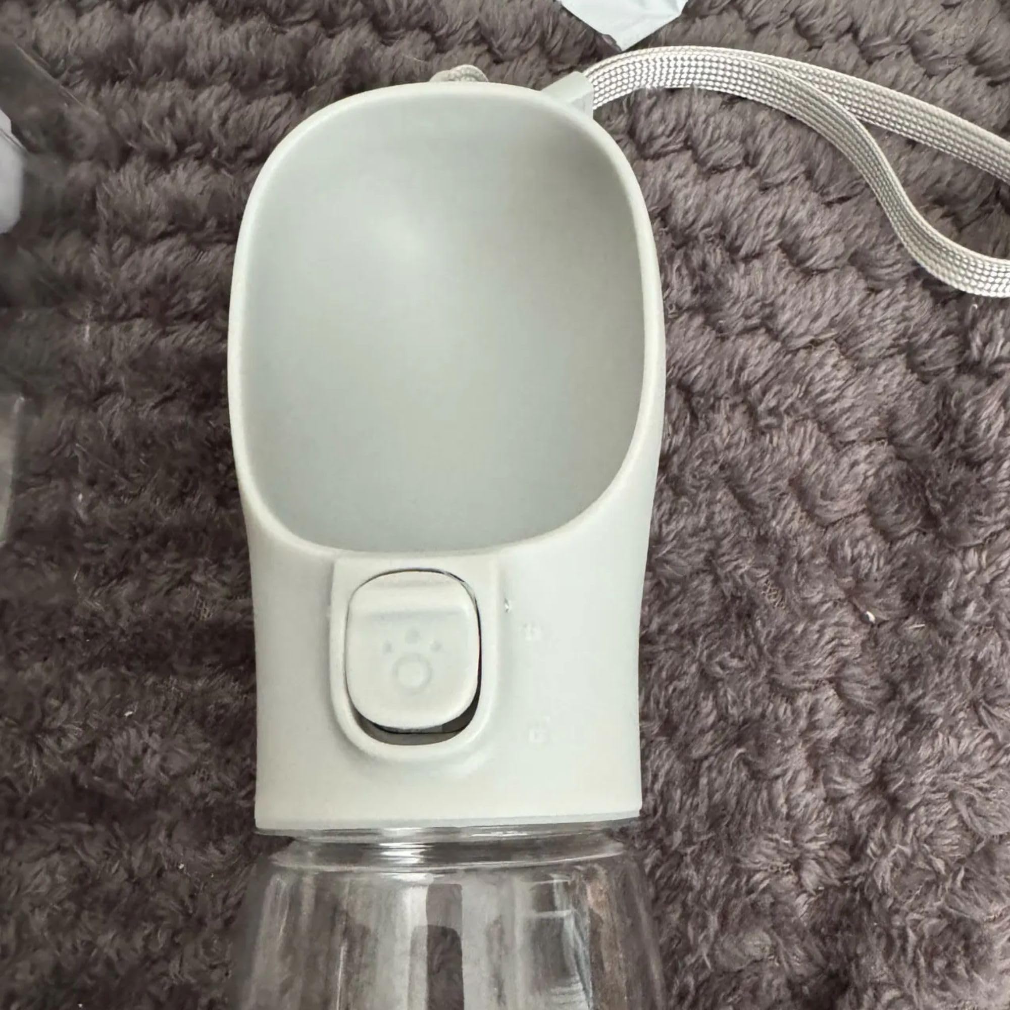 Goodiepet Portable Dog Water Bottle | Leak-Proof Dog Water Dispenser For Travel Outdoor (White, 19Oz)