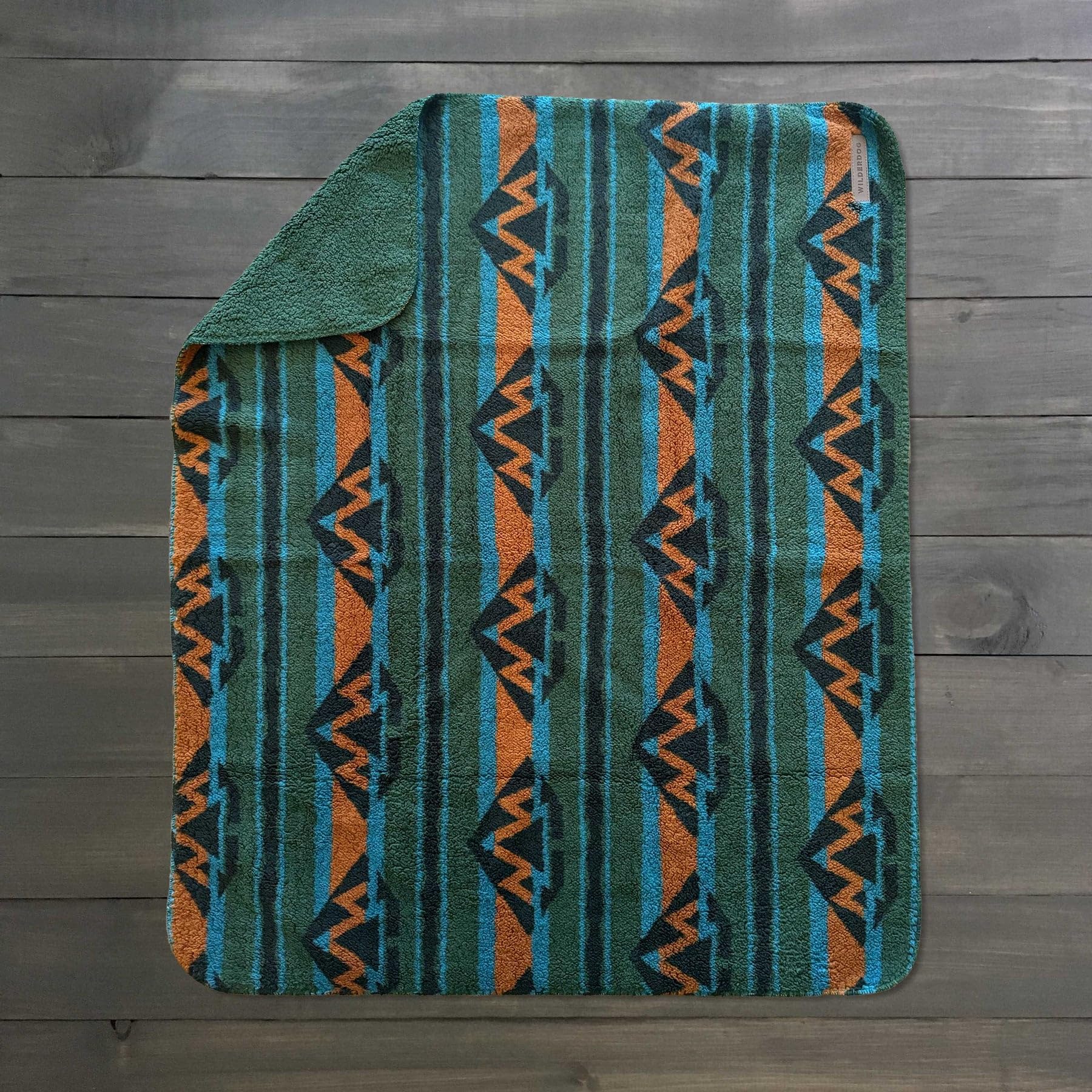 Wilderdog Sherpa Fleece Waterproof Dog Blanket - 60'' X 90'' - Olive