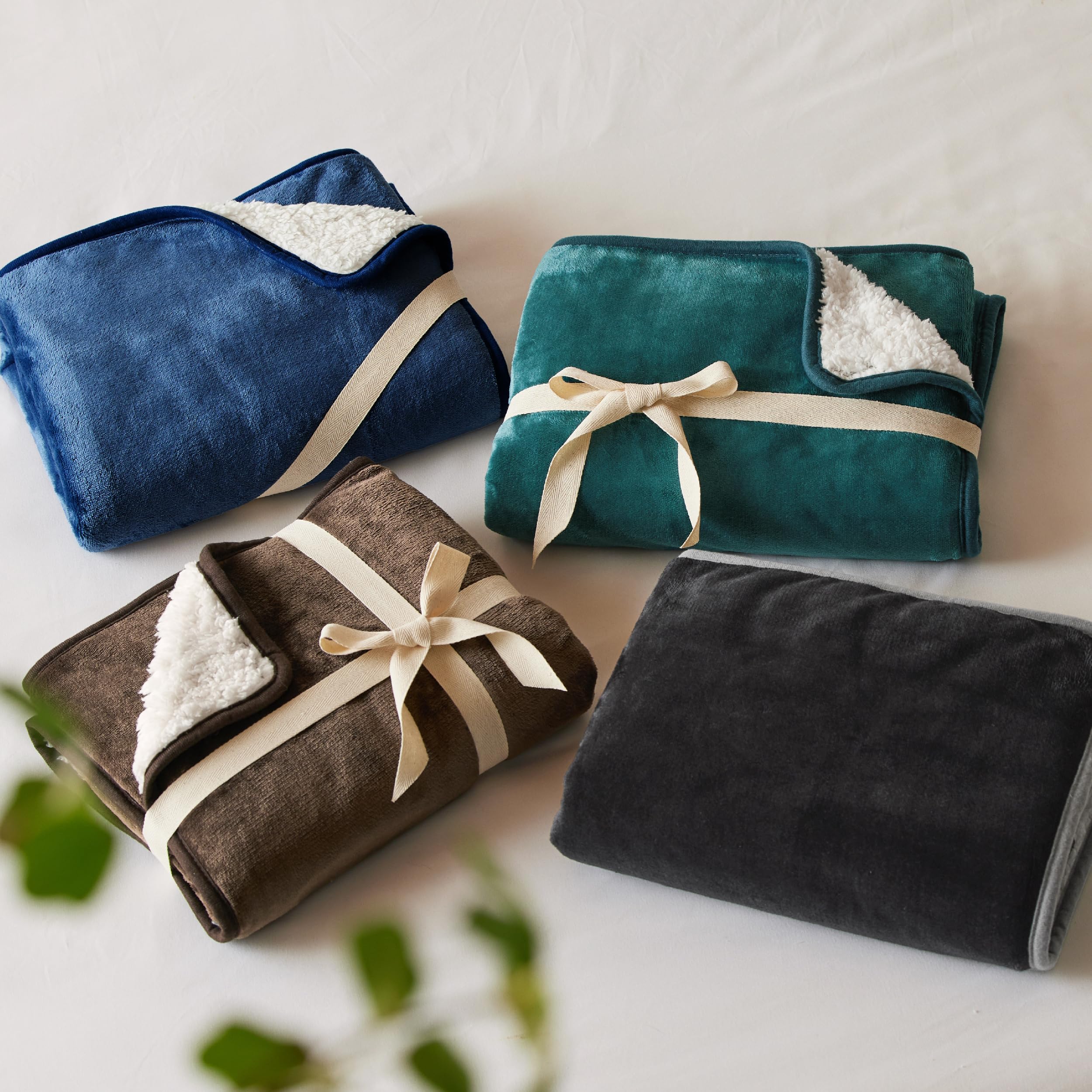 Bedsure Twin Waterproof Blanket - Blue Sherpa Fleece Dog Blanket, Soft Reversible Furniture Protector for Large Dogs, 80x60