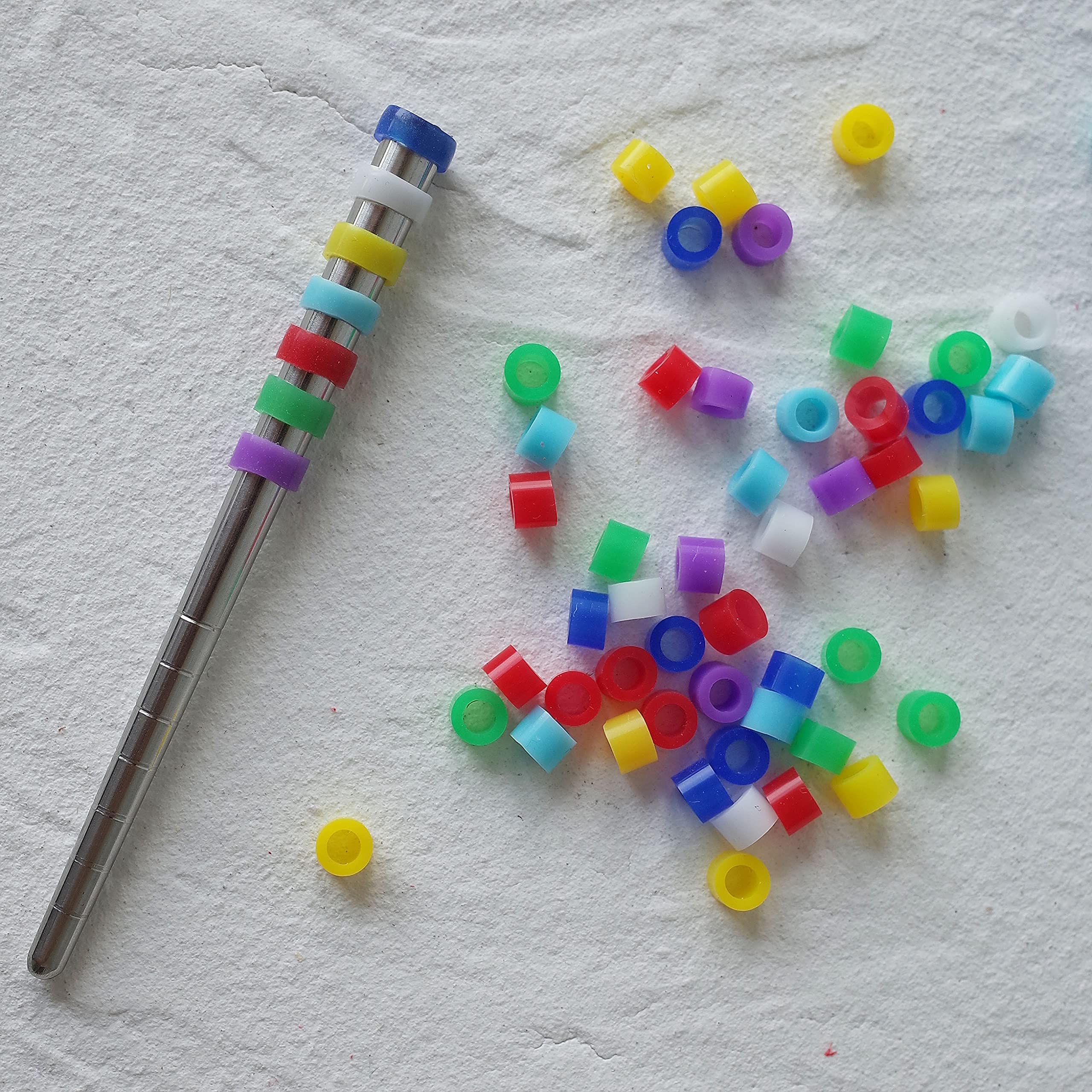 Foiburely 90 Pcs Bird Ring Leg Bands For Canary Gouldian Zebra Finch Society Bird Foot Ring With 1 Installer (Diameter 3Mm)