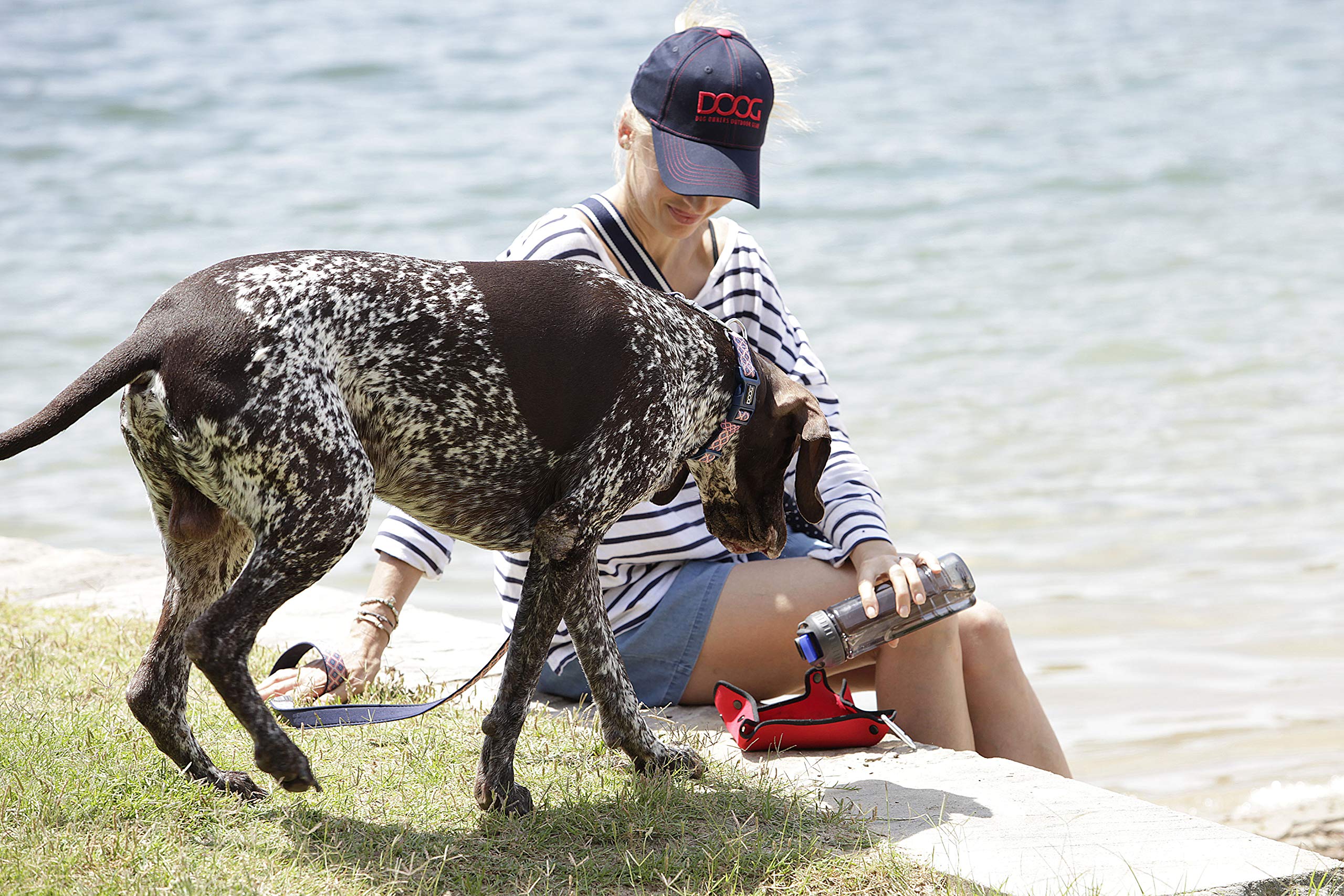 Doog - Dog Owners Outdoor Gear 3-In-1 Water Bottle Plus Drink Insulator Plus Dog Water Bowl - 3 * 3 * 8.5