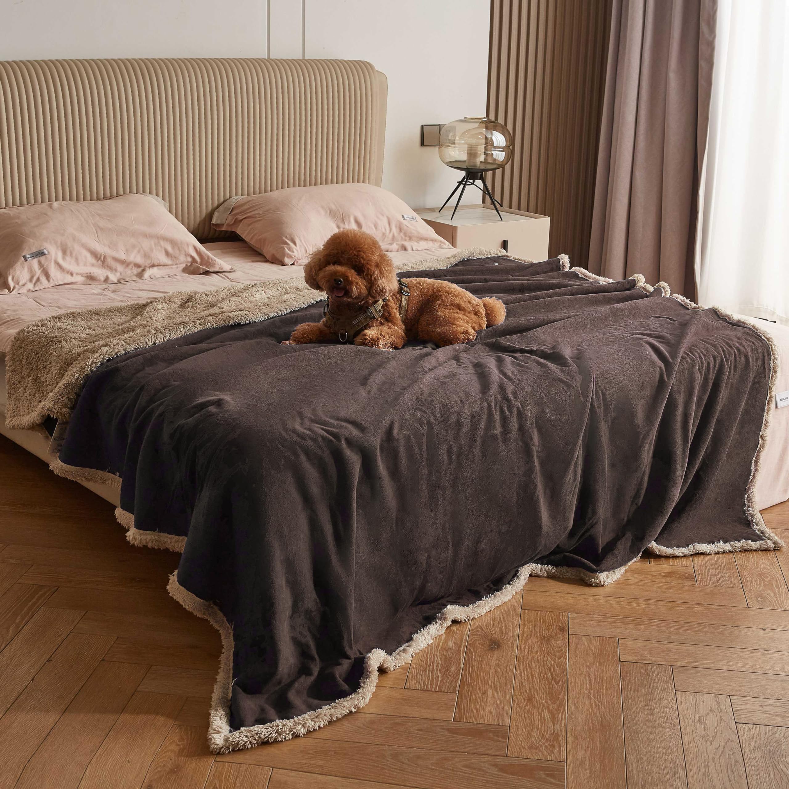 Kritter Planet Large Waterproof Bed Blanket For People & Pet, Reversible Sherpa Fleece Protector Couch Cover For Pets, Liquid Pr