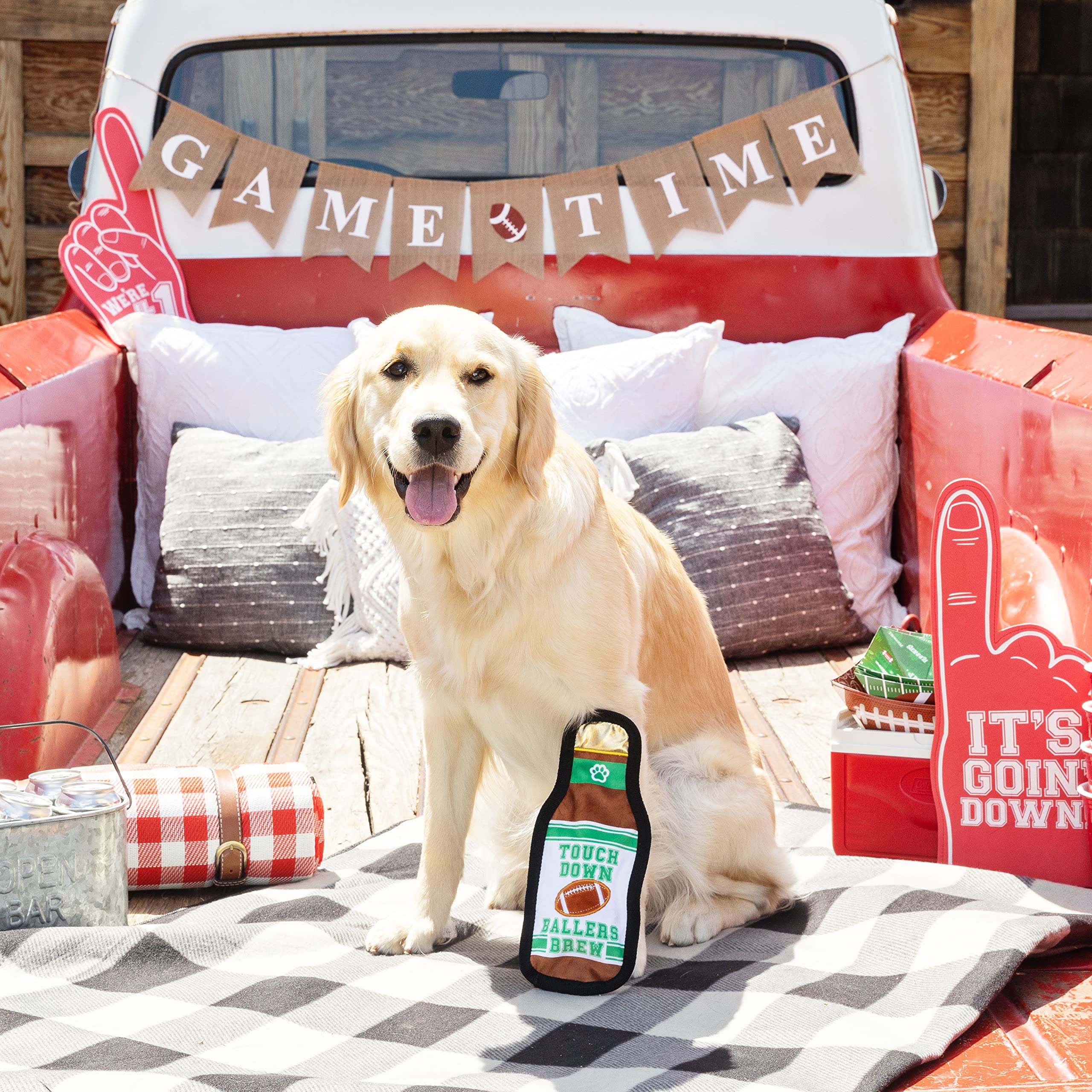 Fringe Studio Plush Dog Toy, Durable, Tailgates And Touchdowns, Pet Shop Collection (729085)