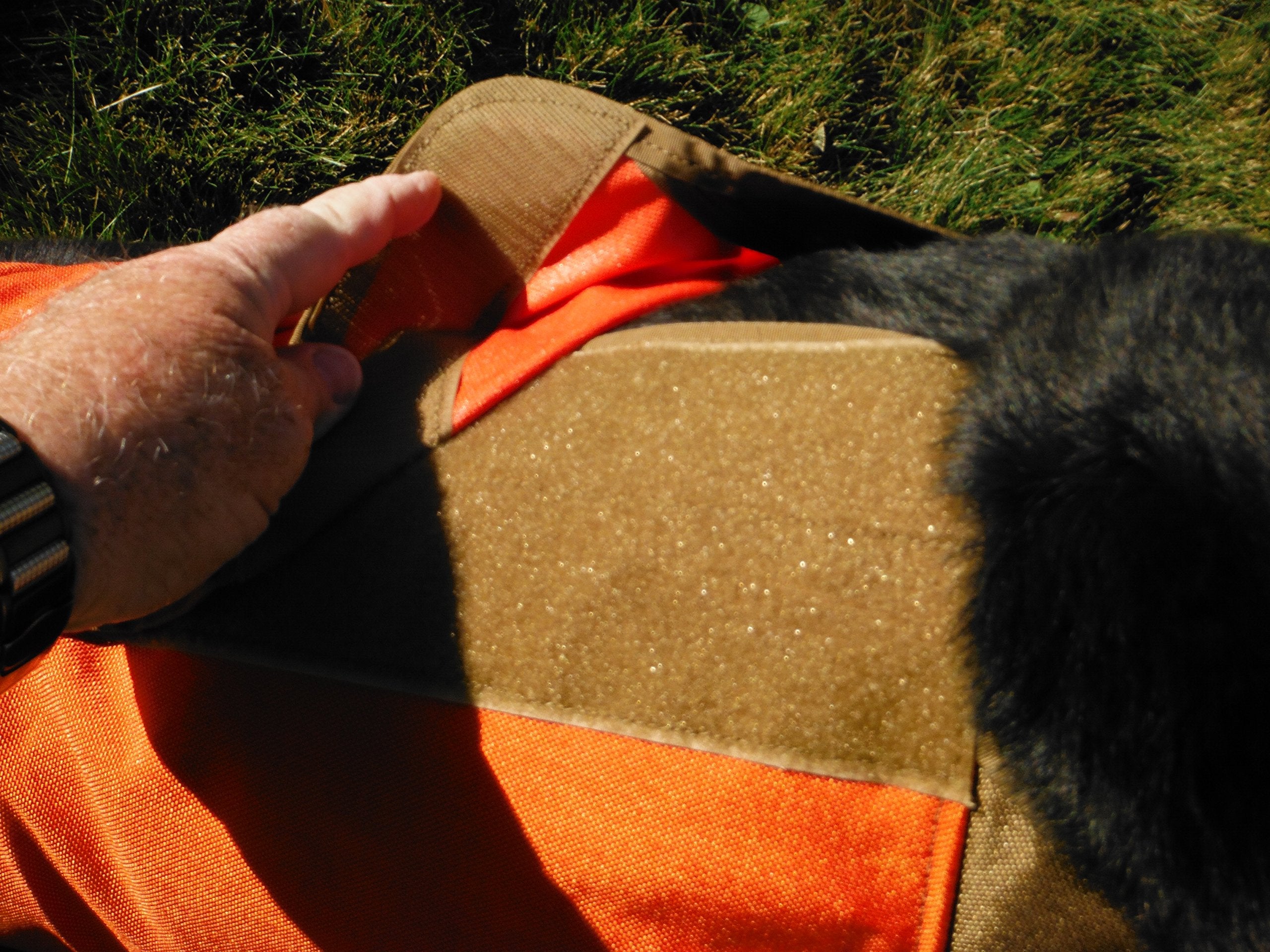 CUGA Vest Serious Protection for The Active Dog (MED, Orange/Coyote)