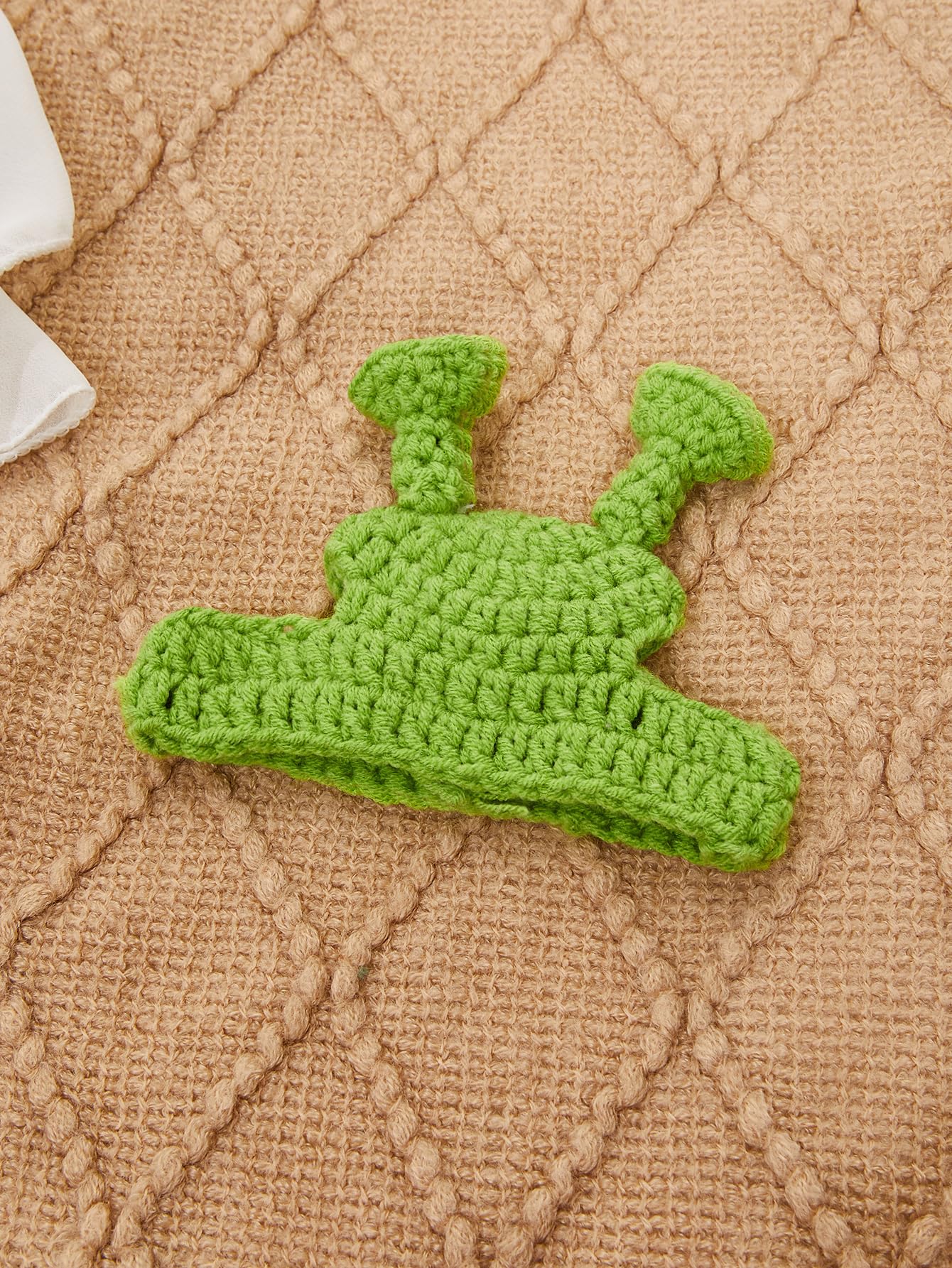 Qwinee Cartoon Alien Design Knit Cute Dog Hat Soft Cat Hat Rabbit Hat Halloween Christmas Party Costume Head Wear Accessories Fo