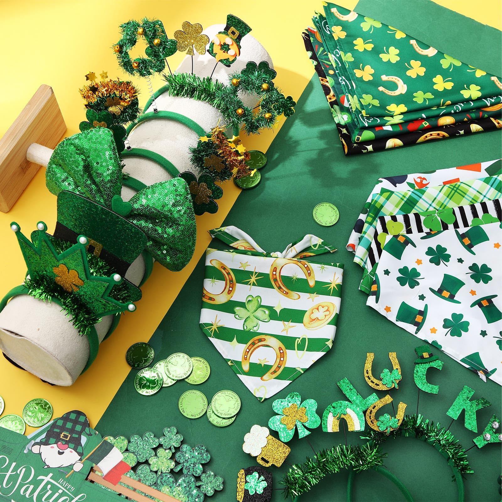 Wavwavw 18 Pcs St Patricks Day Dog Headband Green Shamrock Dog Bandanas Costume Buffalo Plaid Triangle Pet Scarf Adjustable Head