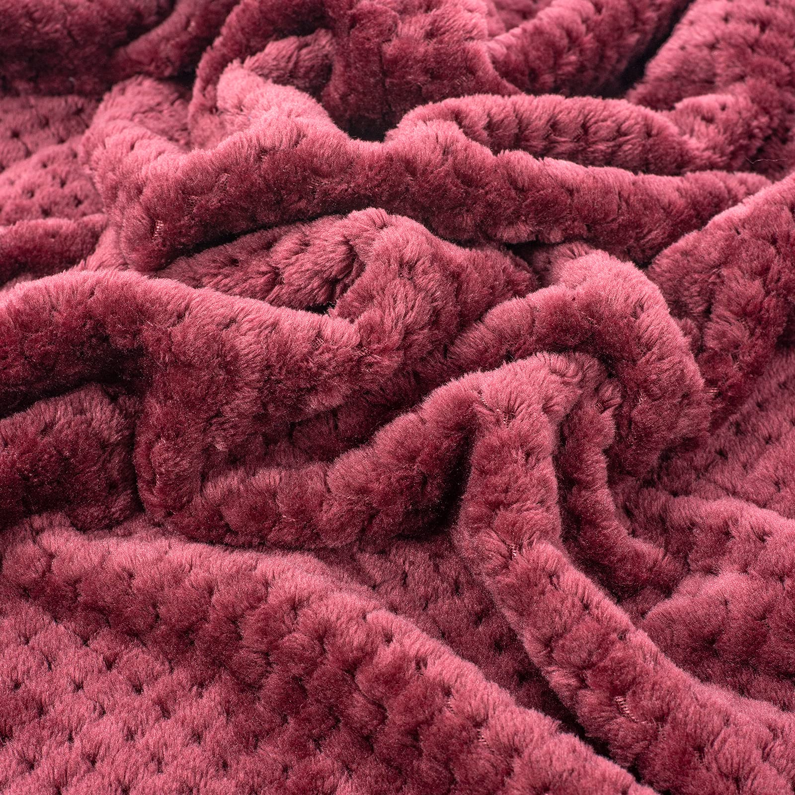 Ruby Red Soft Fuzzy Pet Blanket For Dogs Or Cats, Warm Plush Fleece Throws For Bed, Couch, Sofa, Travel (S/24'' X 32'')