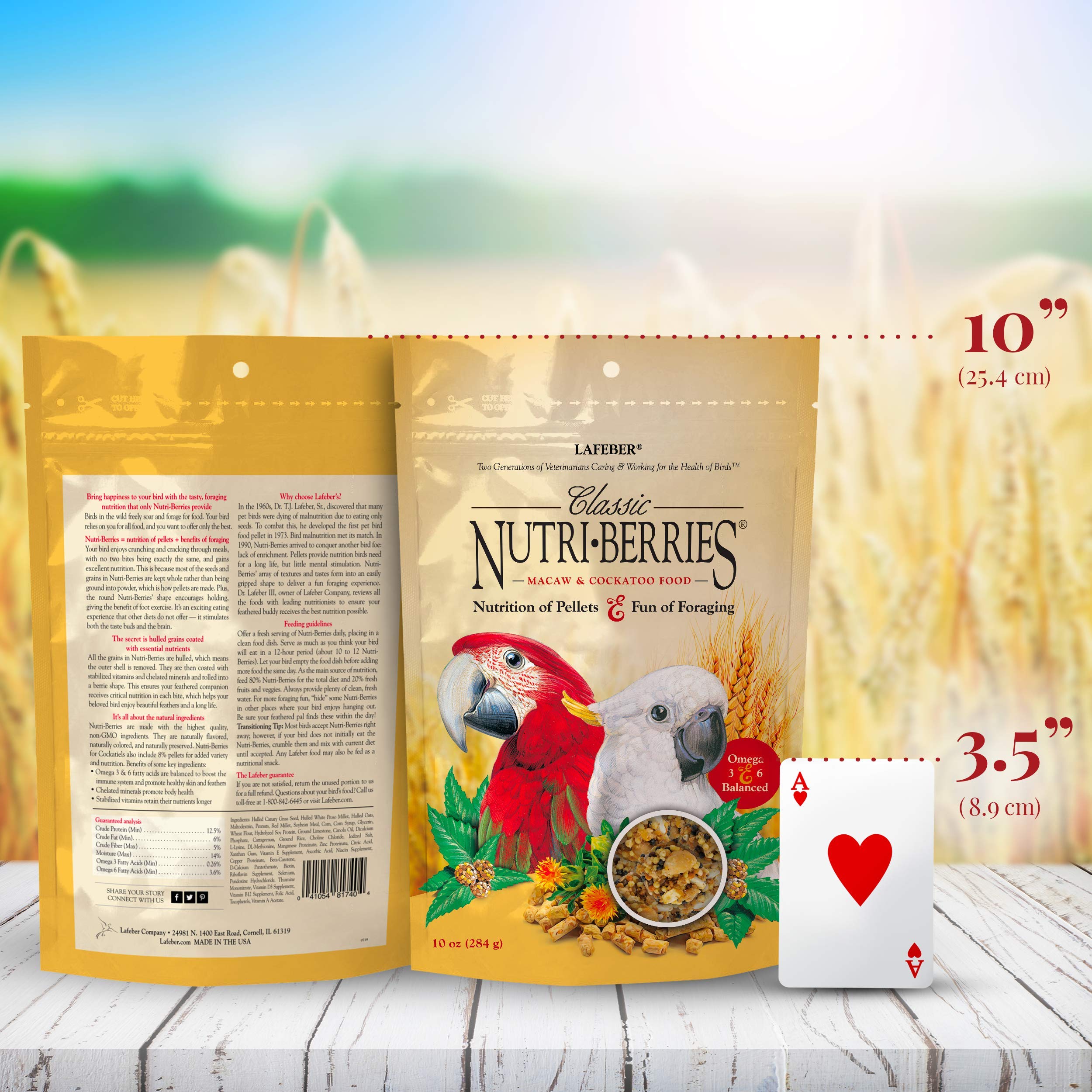 LAFEBERS Classic Nutri-Berries Pet Bird Food, Made with Non-GMO and Human-Grade Ingredients, for Macaws and Cockatoos, 10 oz